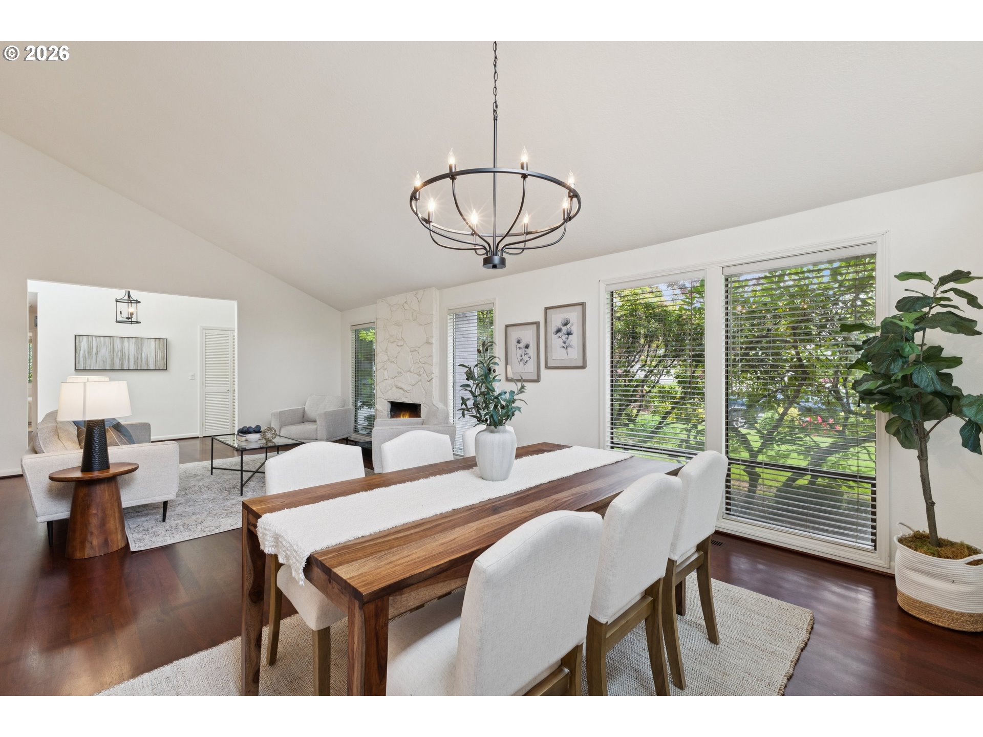 property viewer photo 10