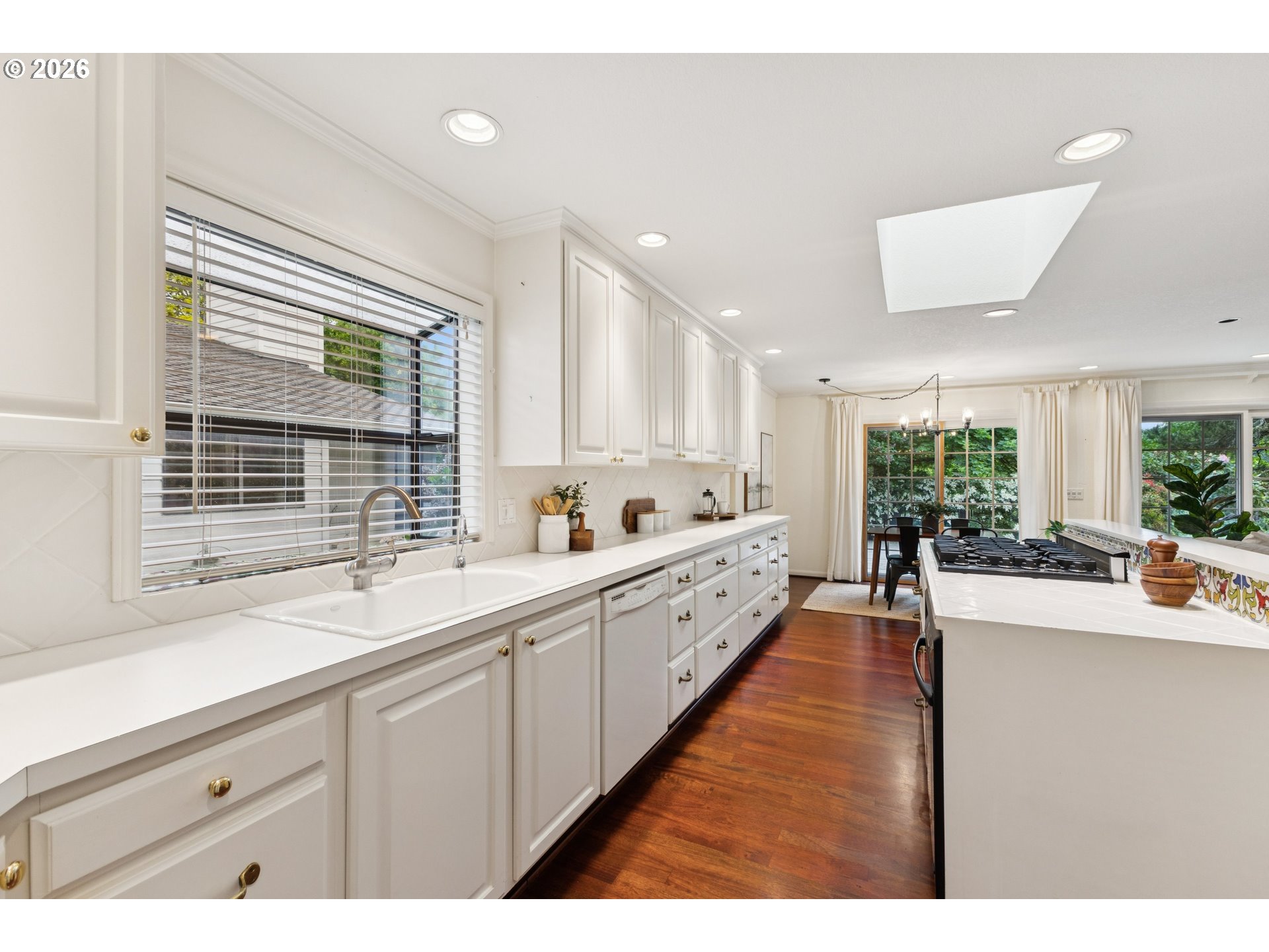 property viewer photo 11