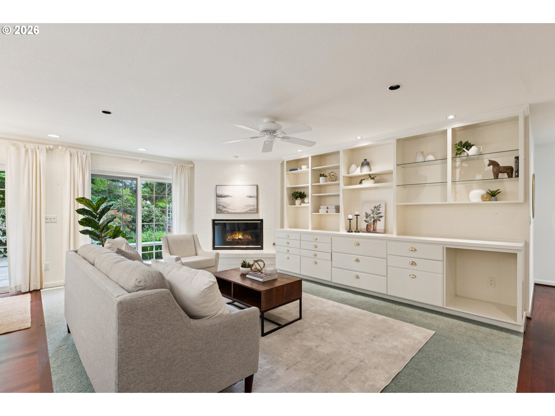 property viewer photo 17