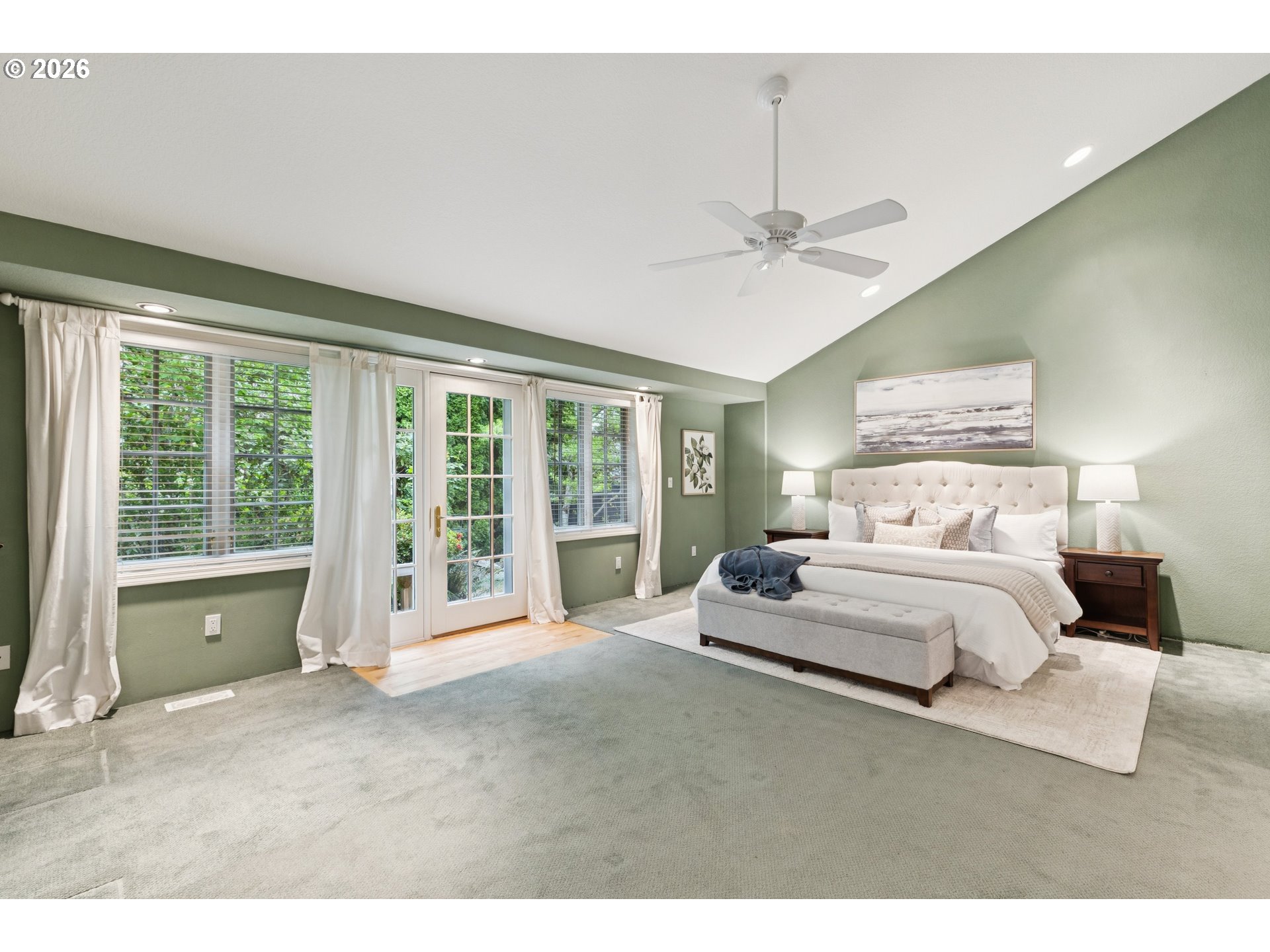 property viewer photo 22