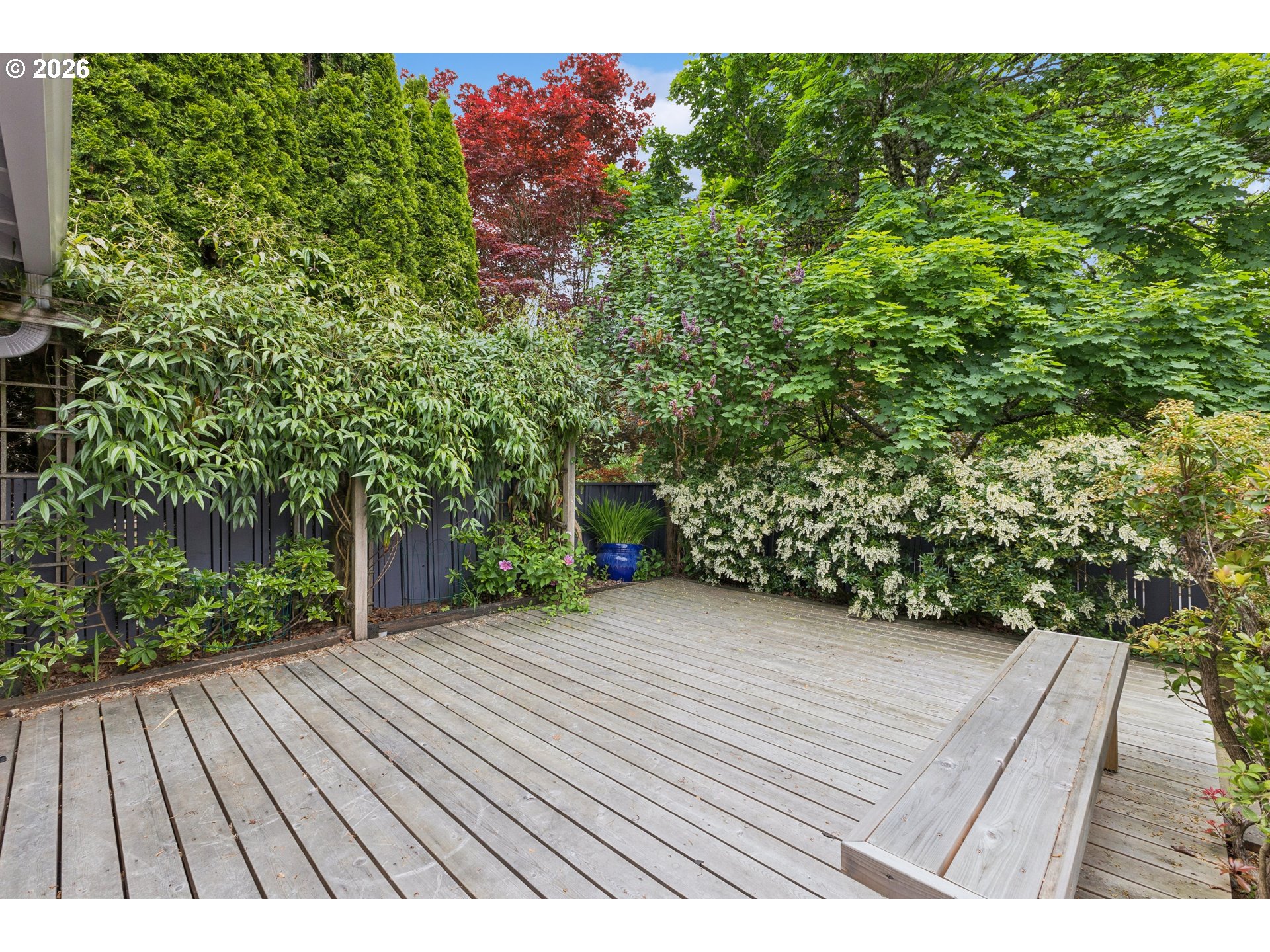 property viewer photo 33