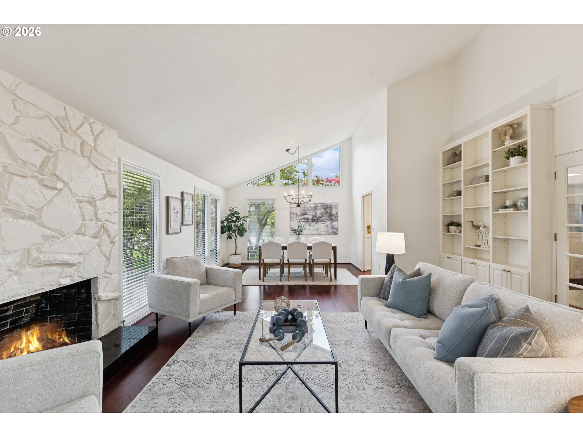 property viewer photo 4
