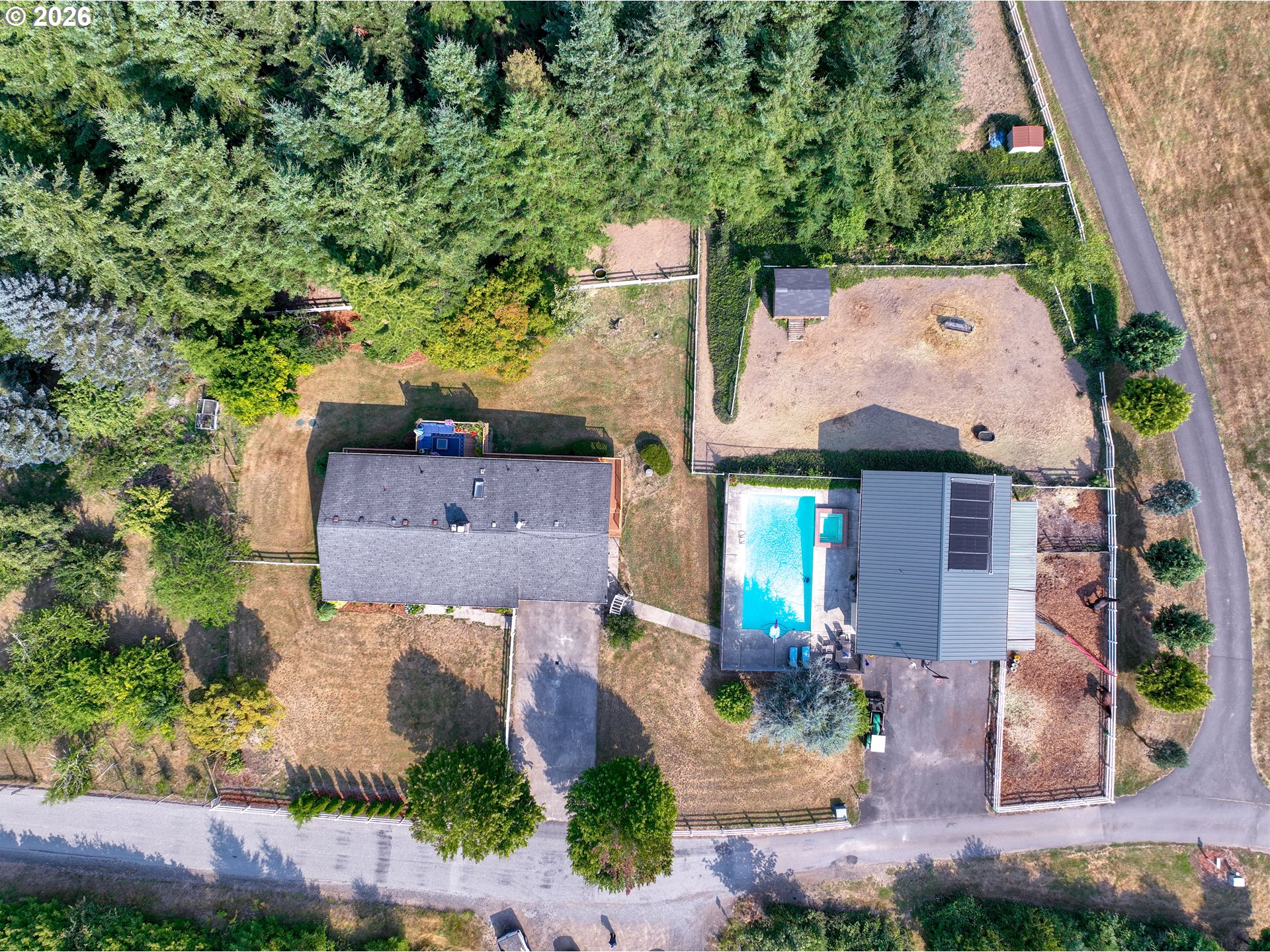 main property photo 35