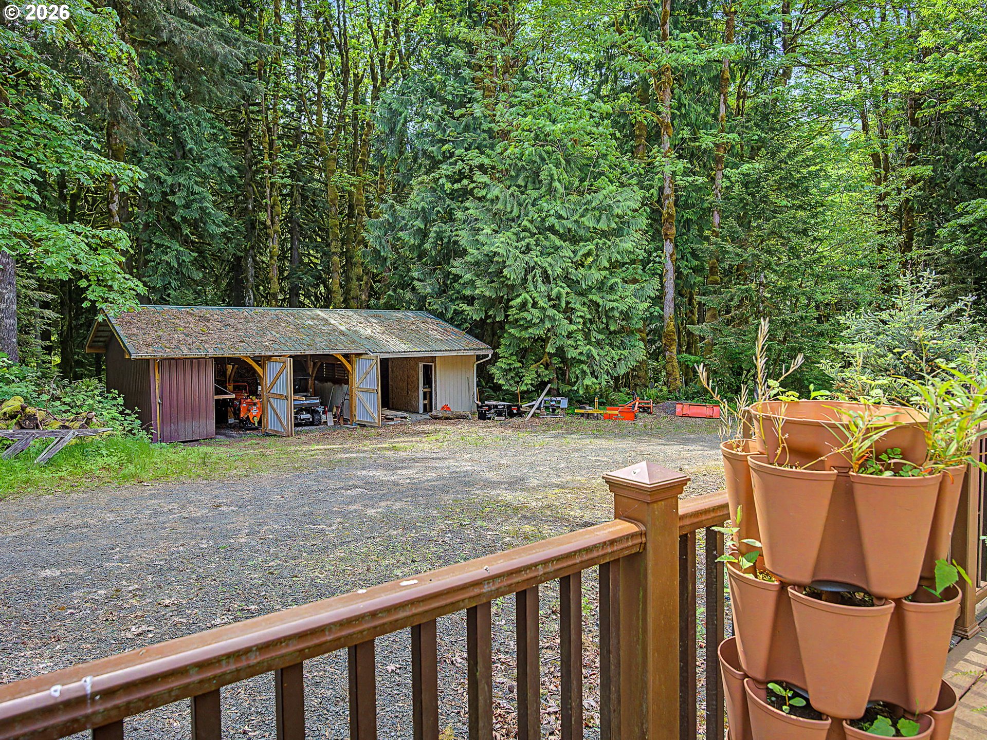 main property photo 32