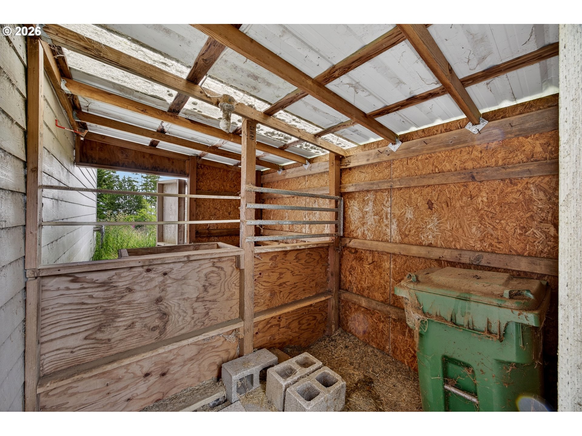 main property photo 42