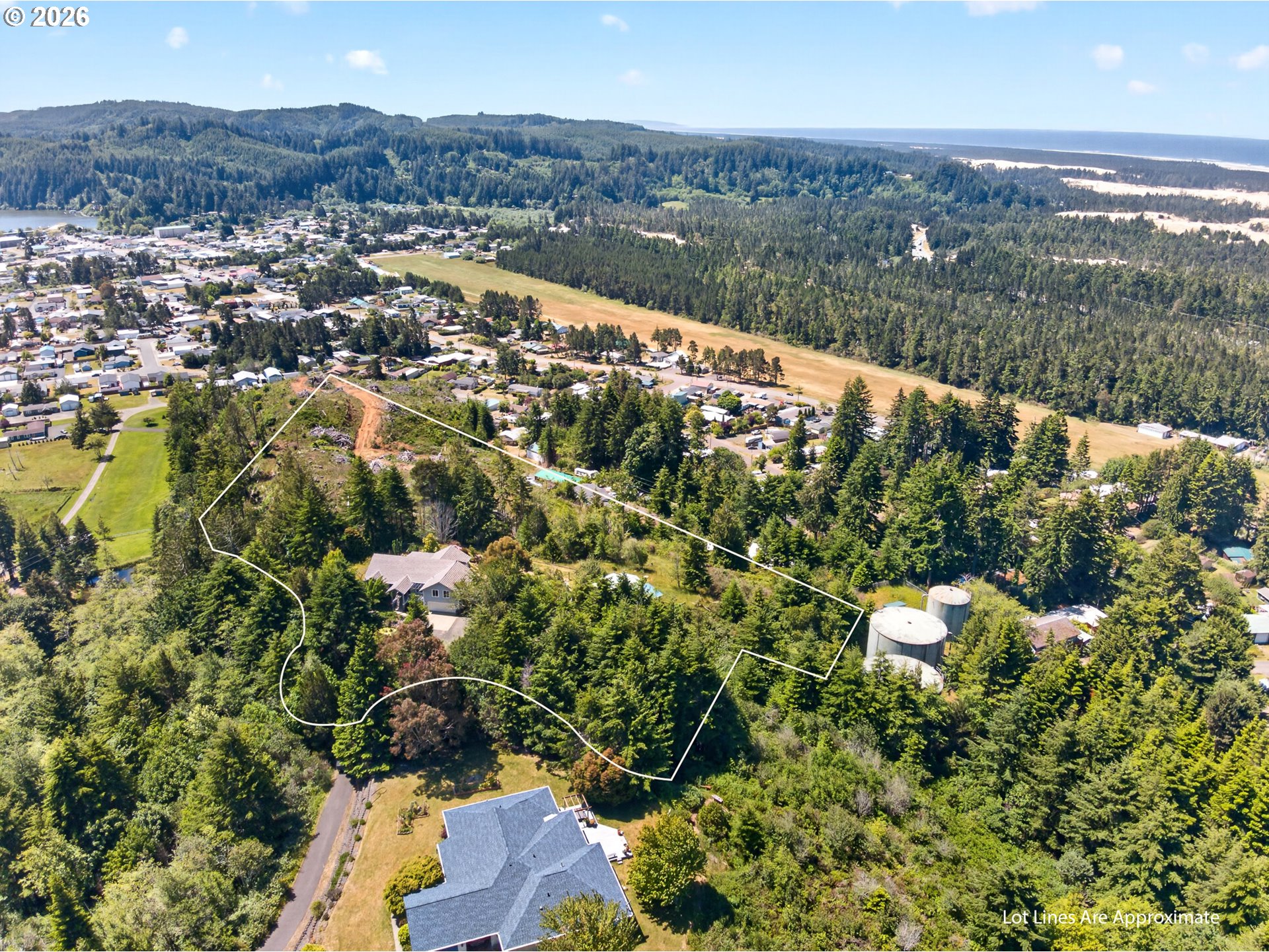 main property photo 44