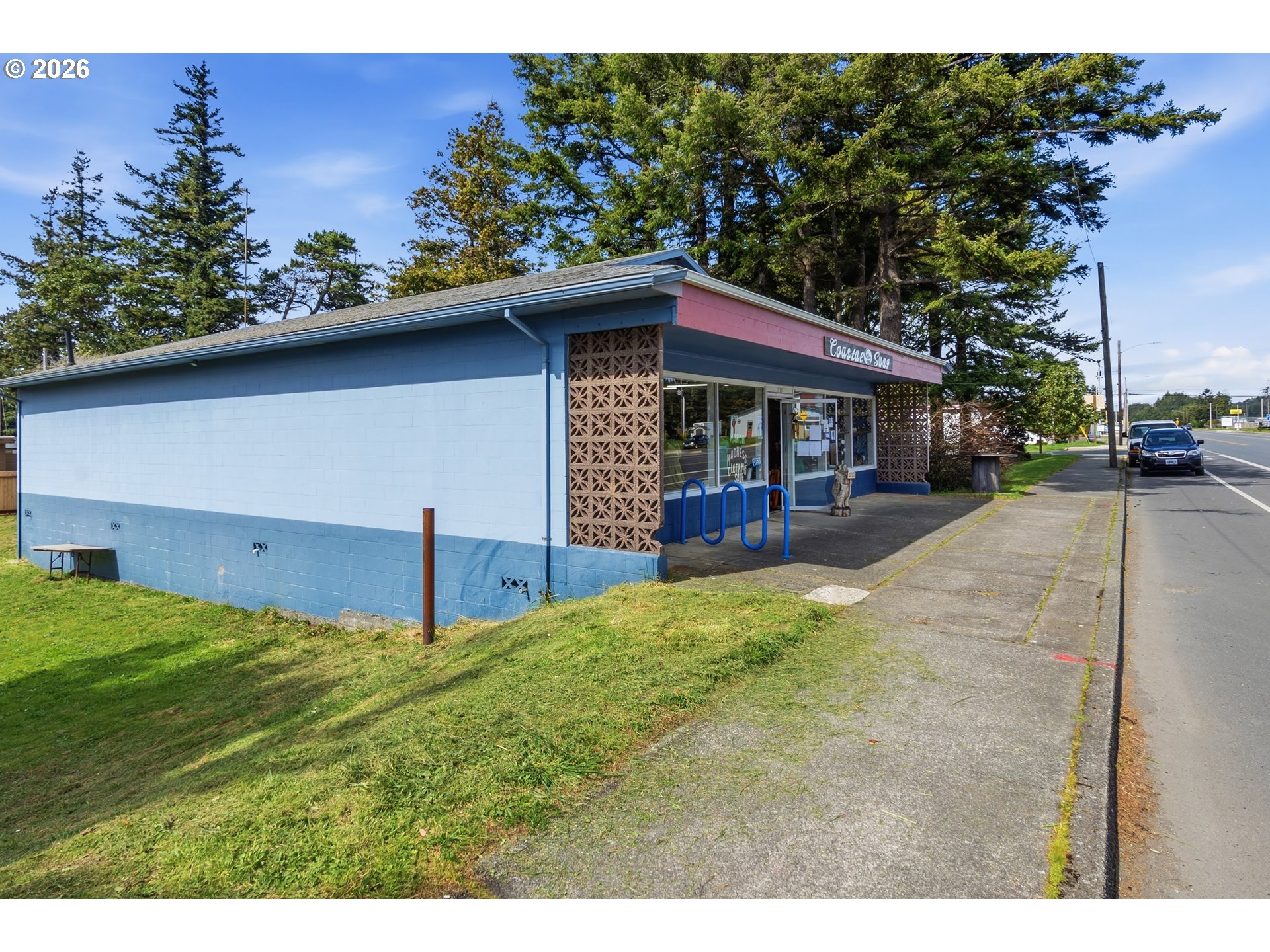 main property photo 10