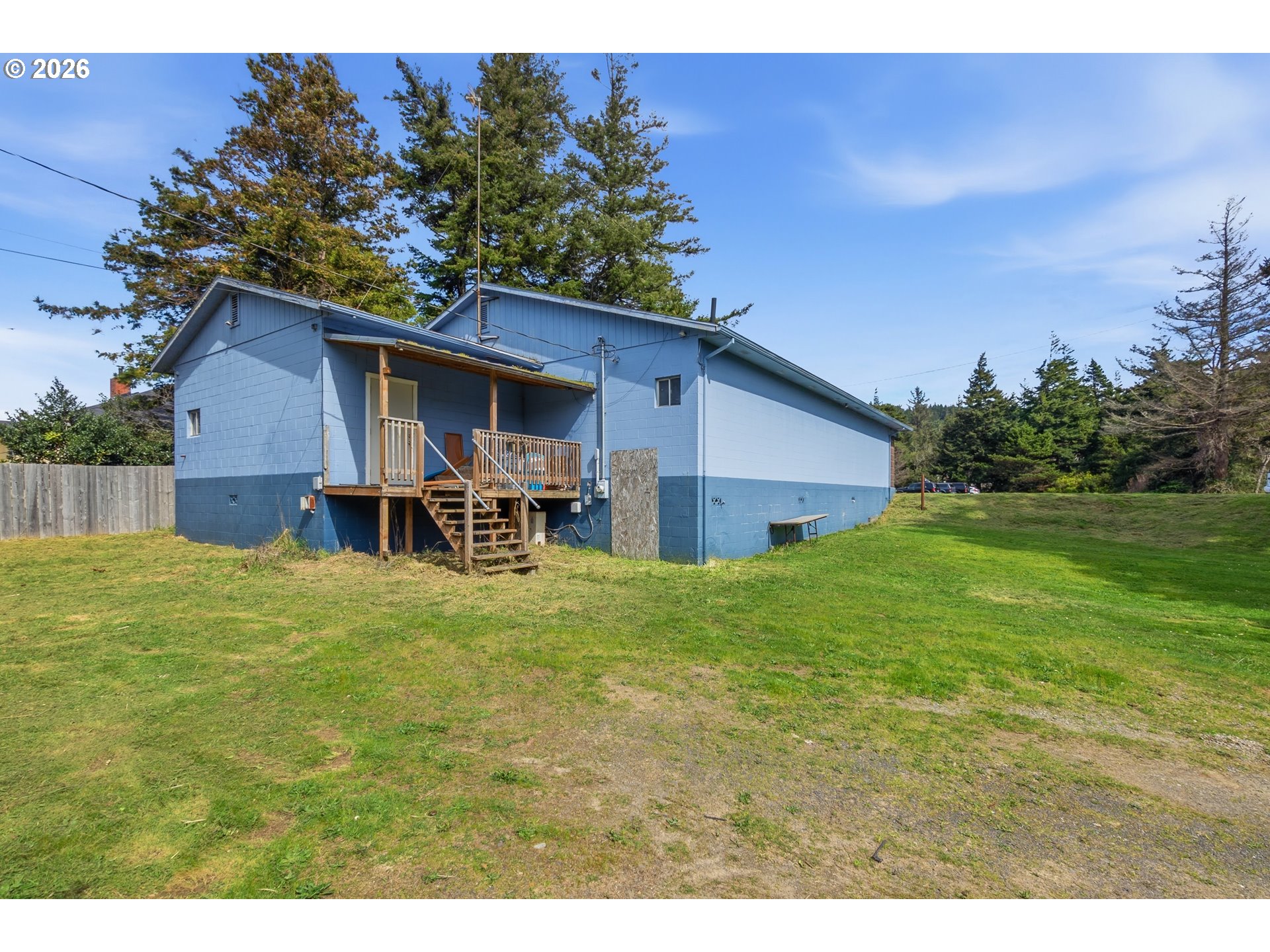 main property photo 5