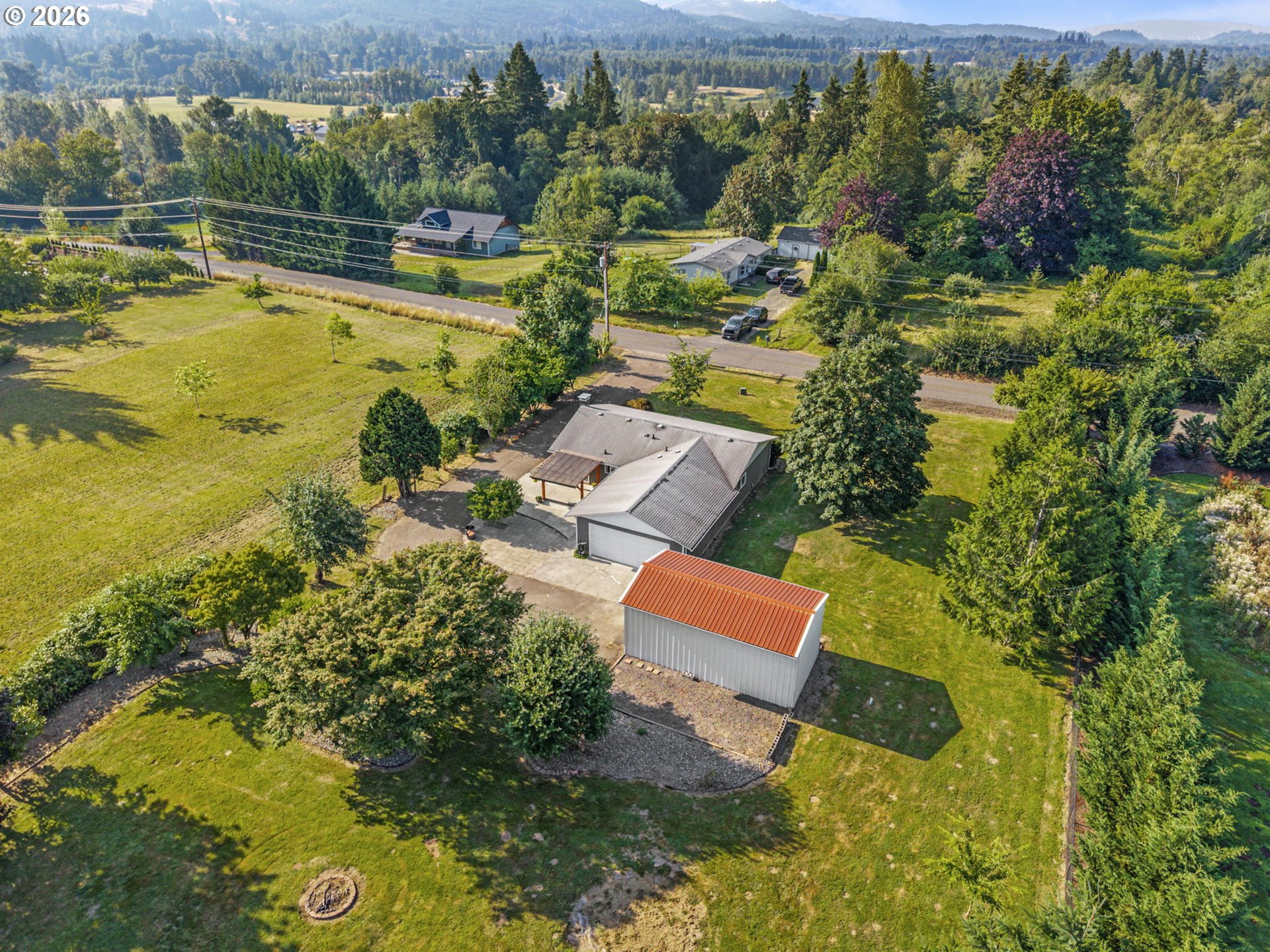 main property photo 34