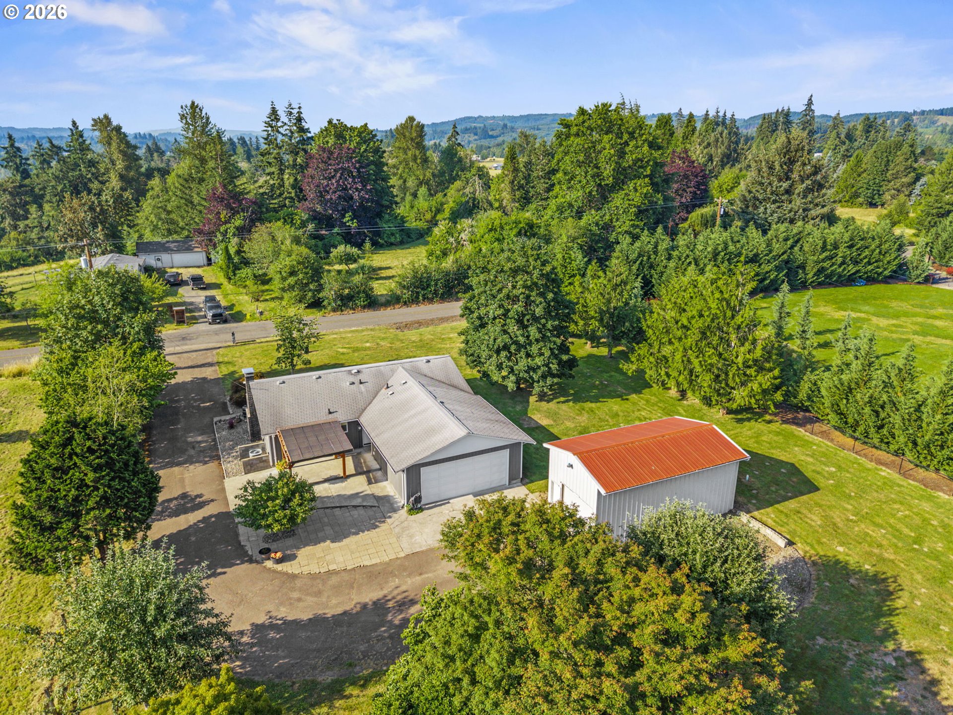 main property photo 36