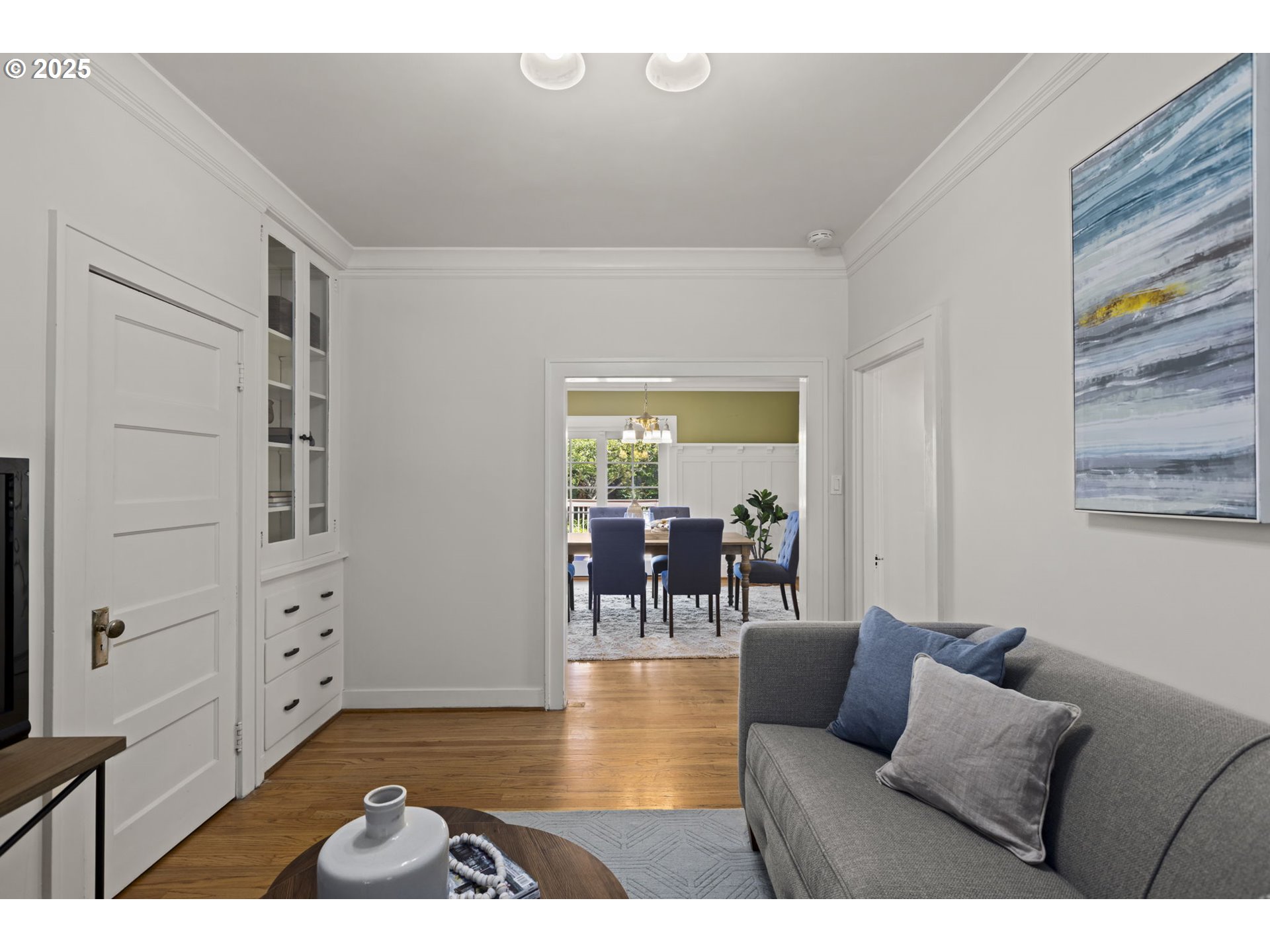 property viewer photo 12