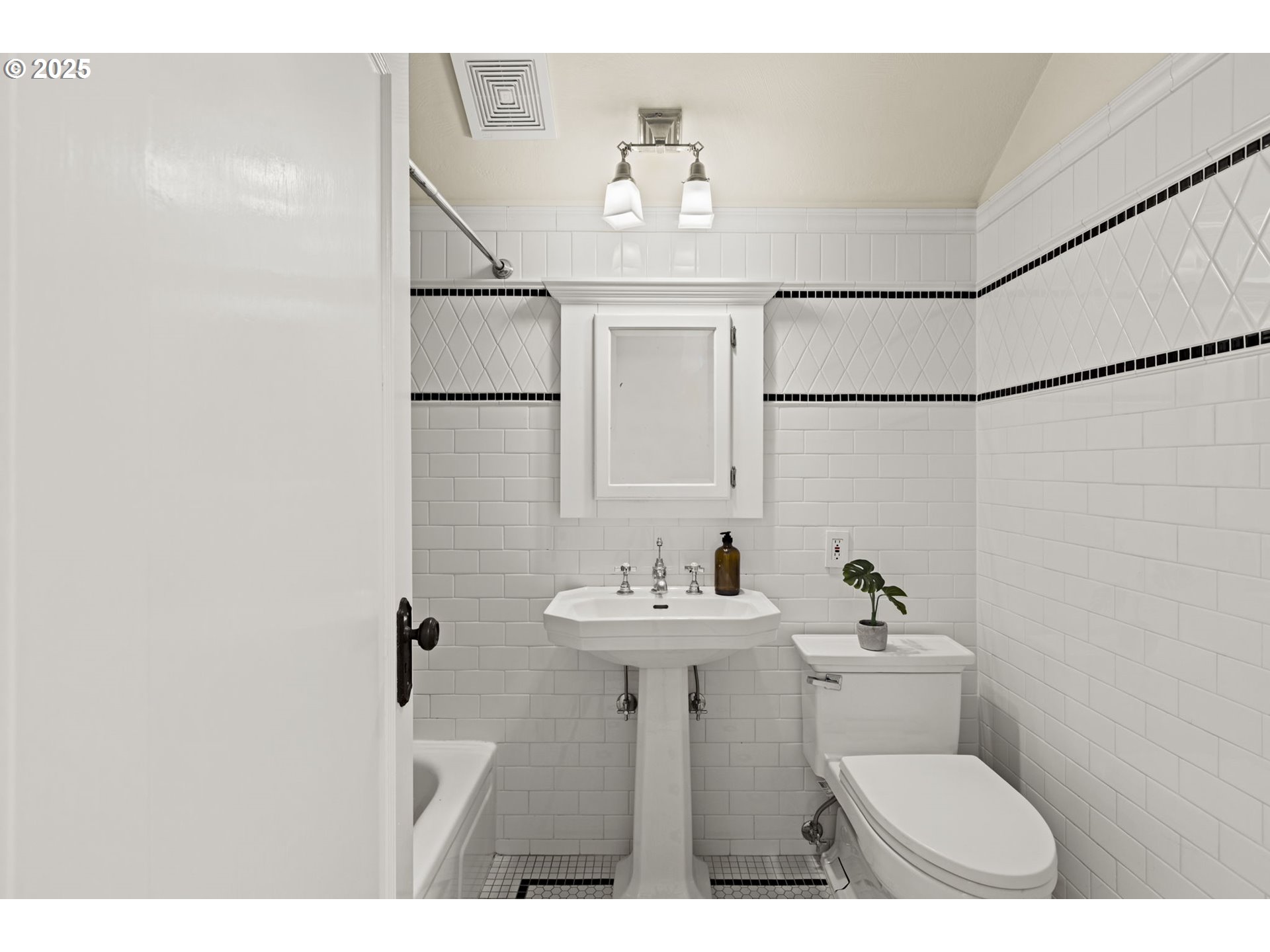 property viewer photo 29