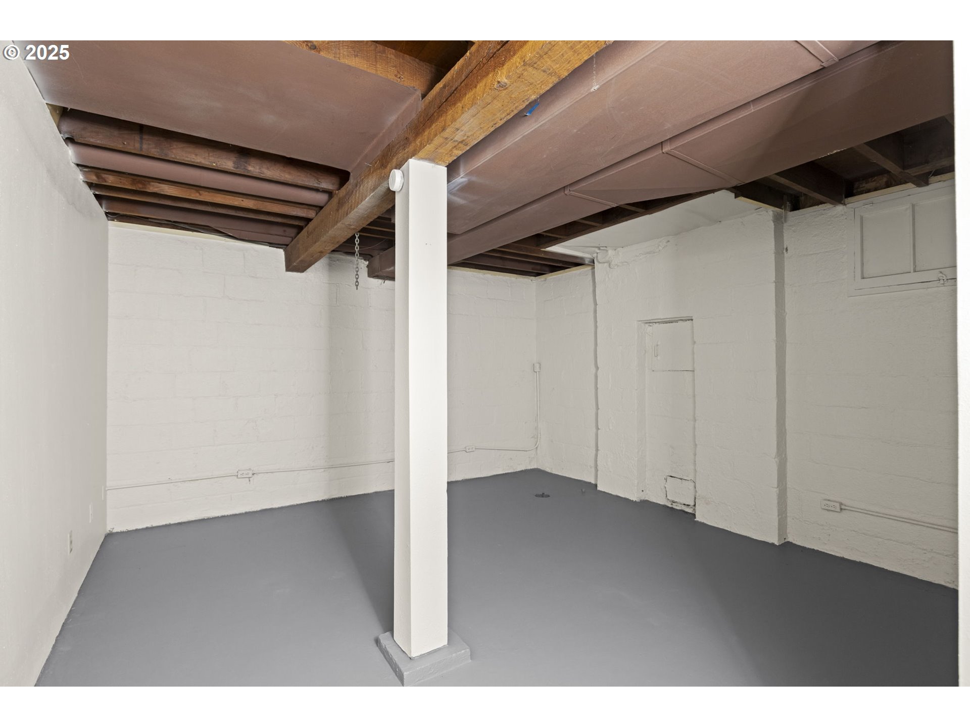 property viewer photo 32