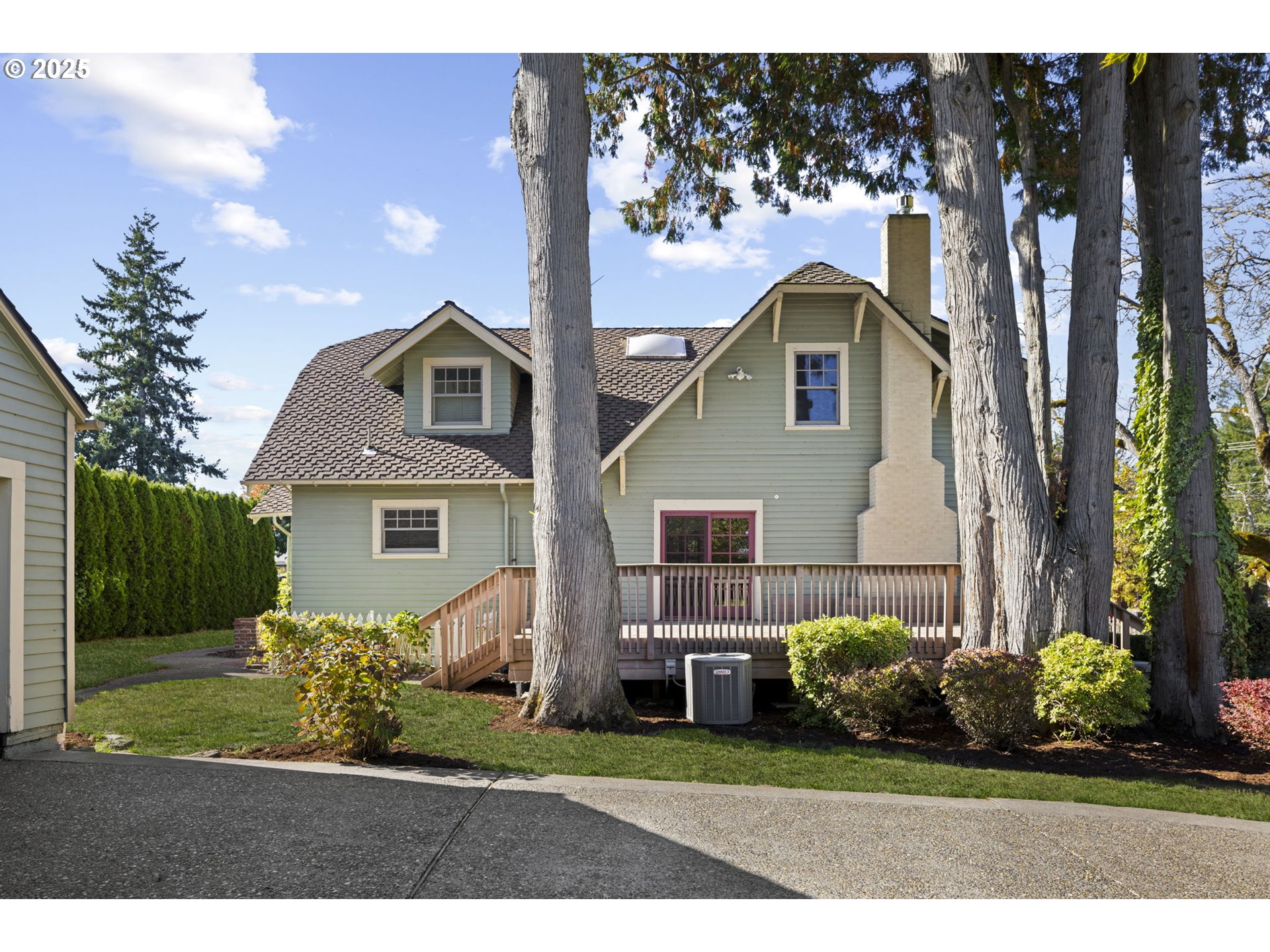 property viewer photo 37