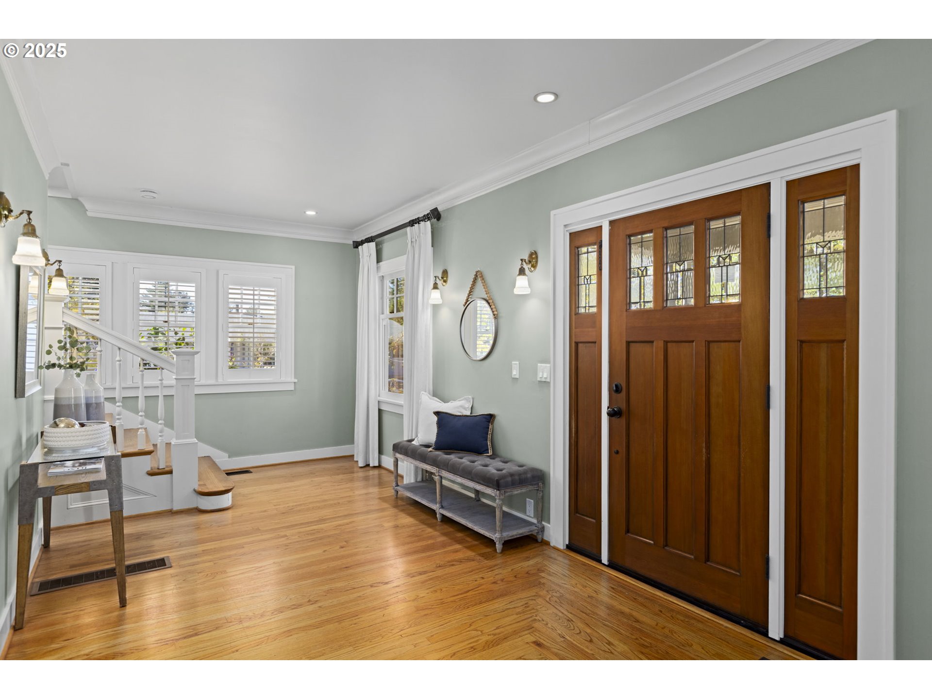 property viewer photo 7