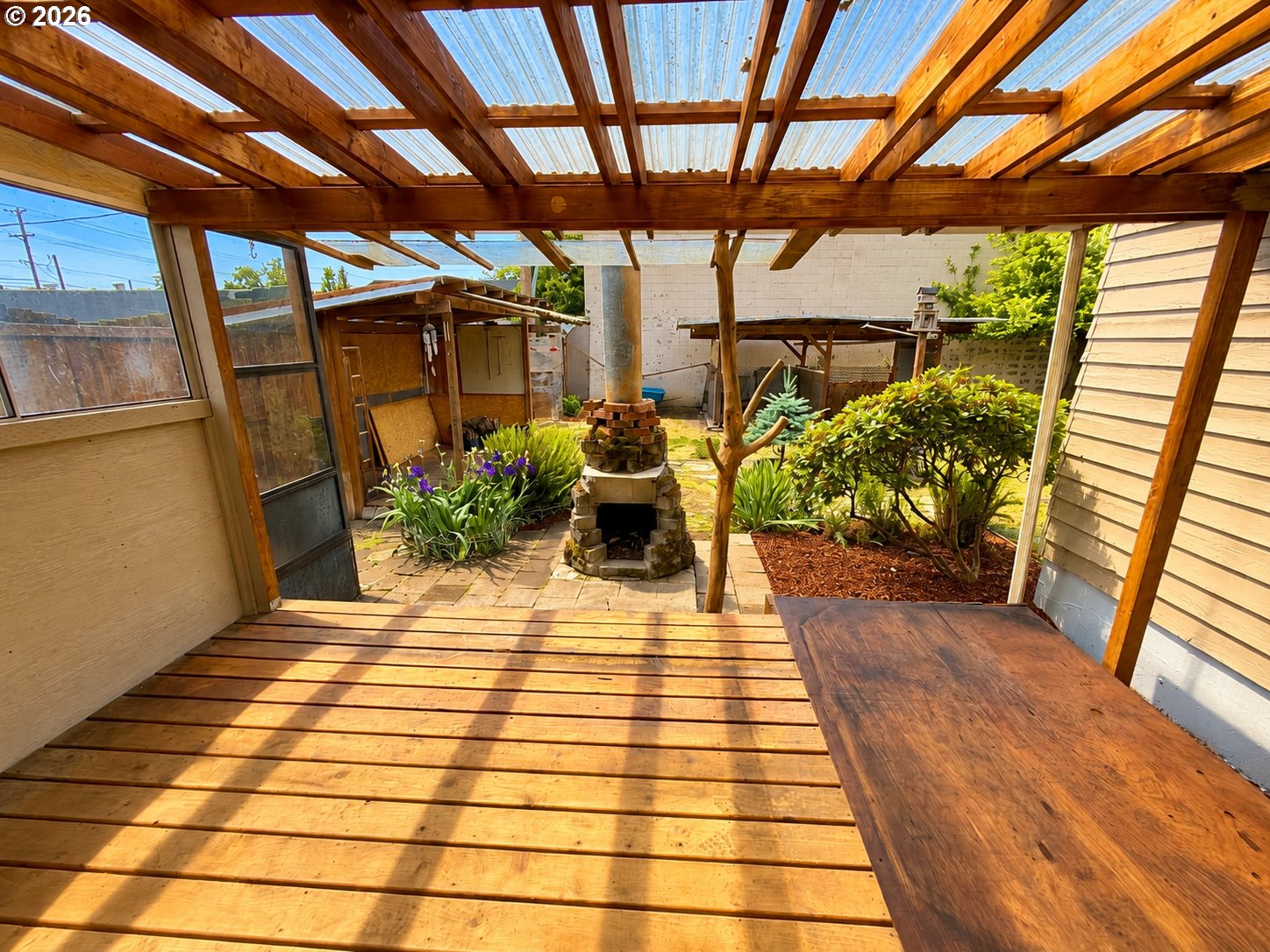 main property photo 12