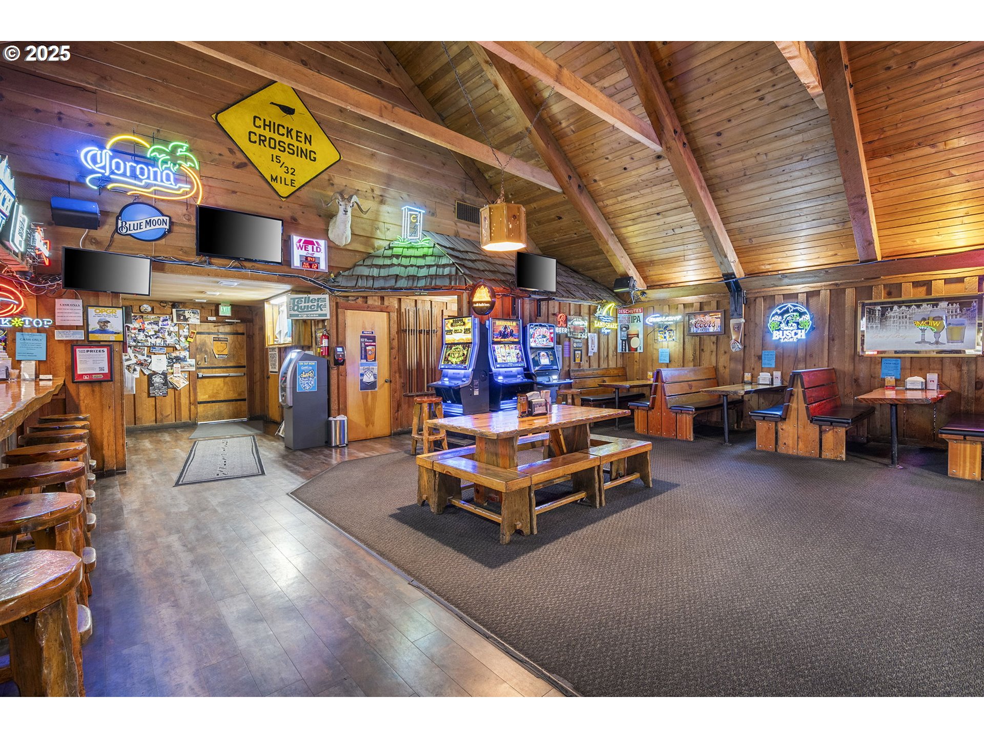 main property photo 6