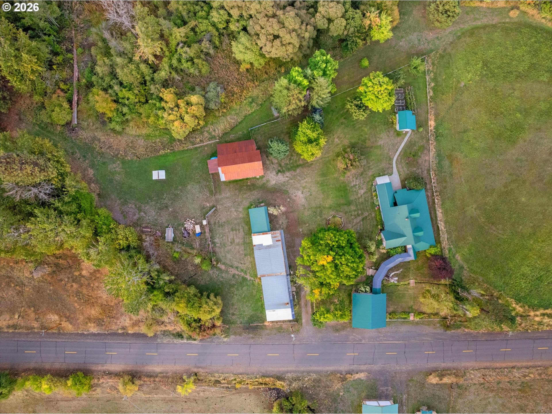 main property photo 10
