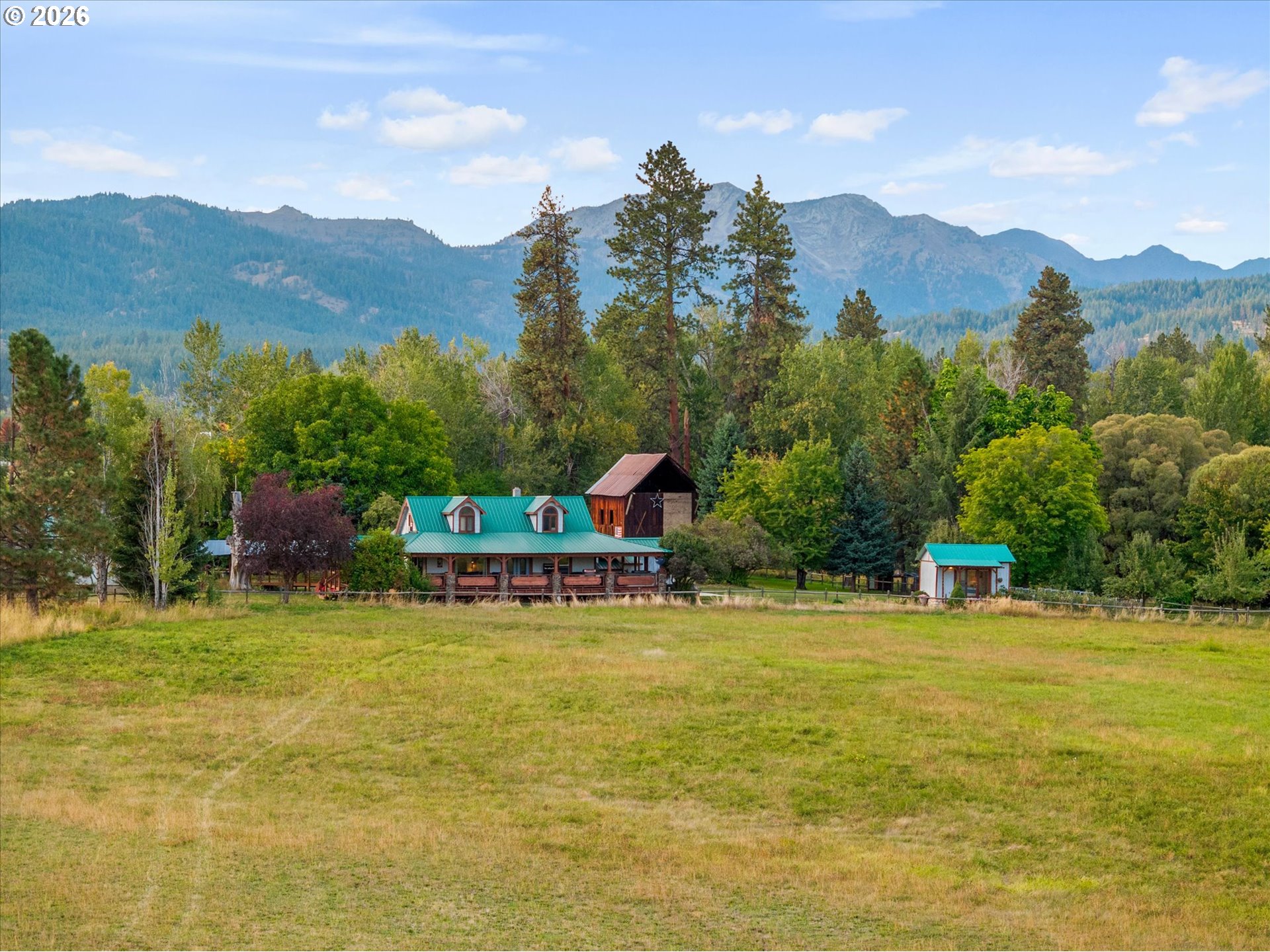 main property photo 3