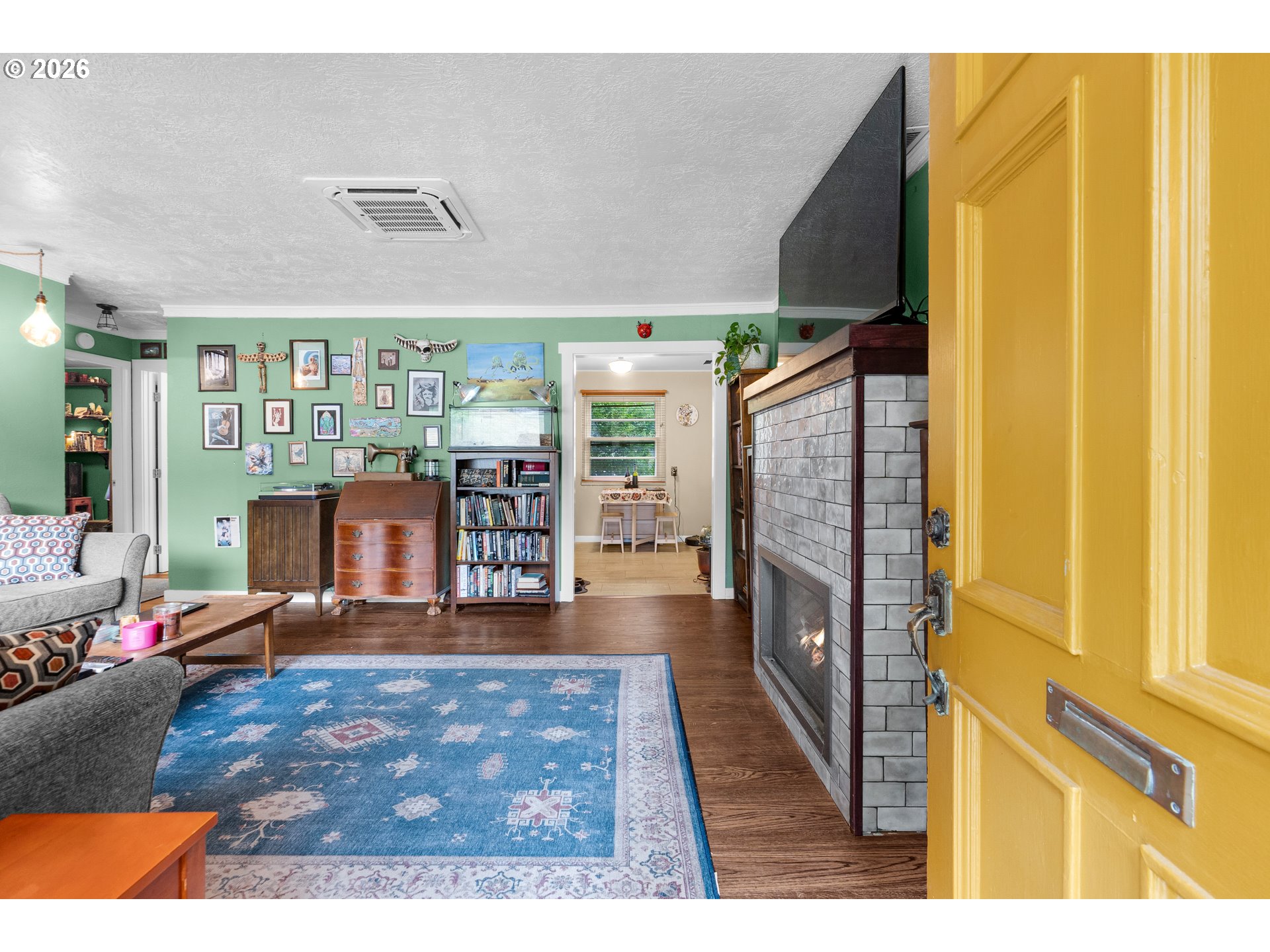 main property photo 7