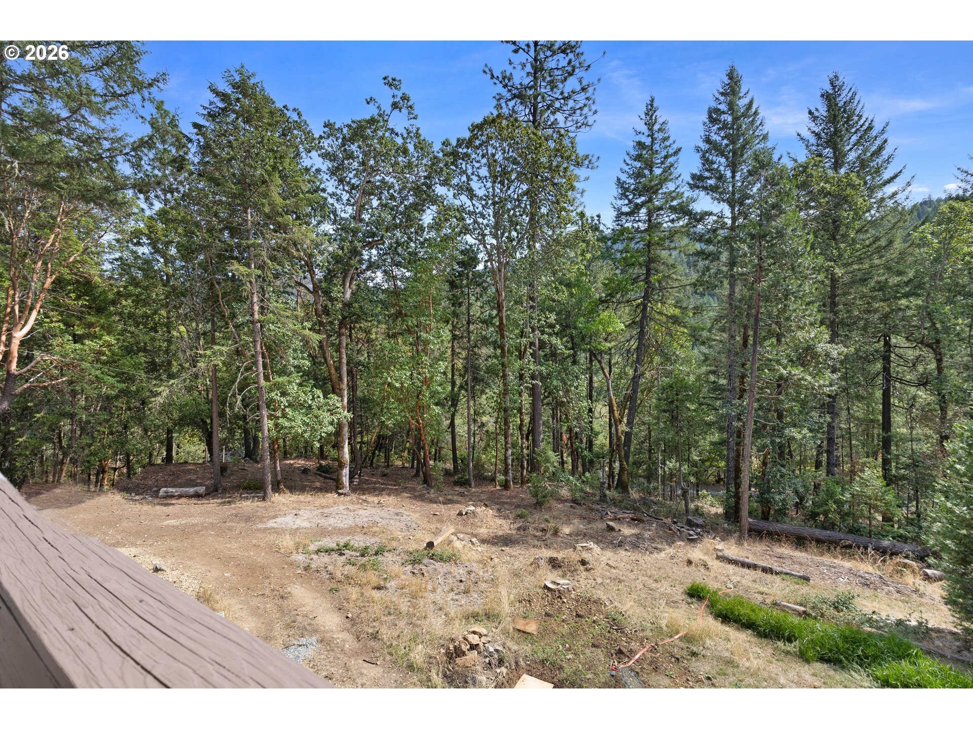 main property photo 25