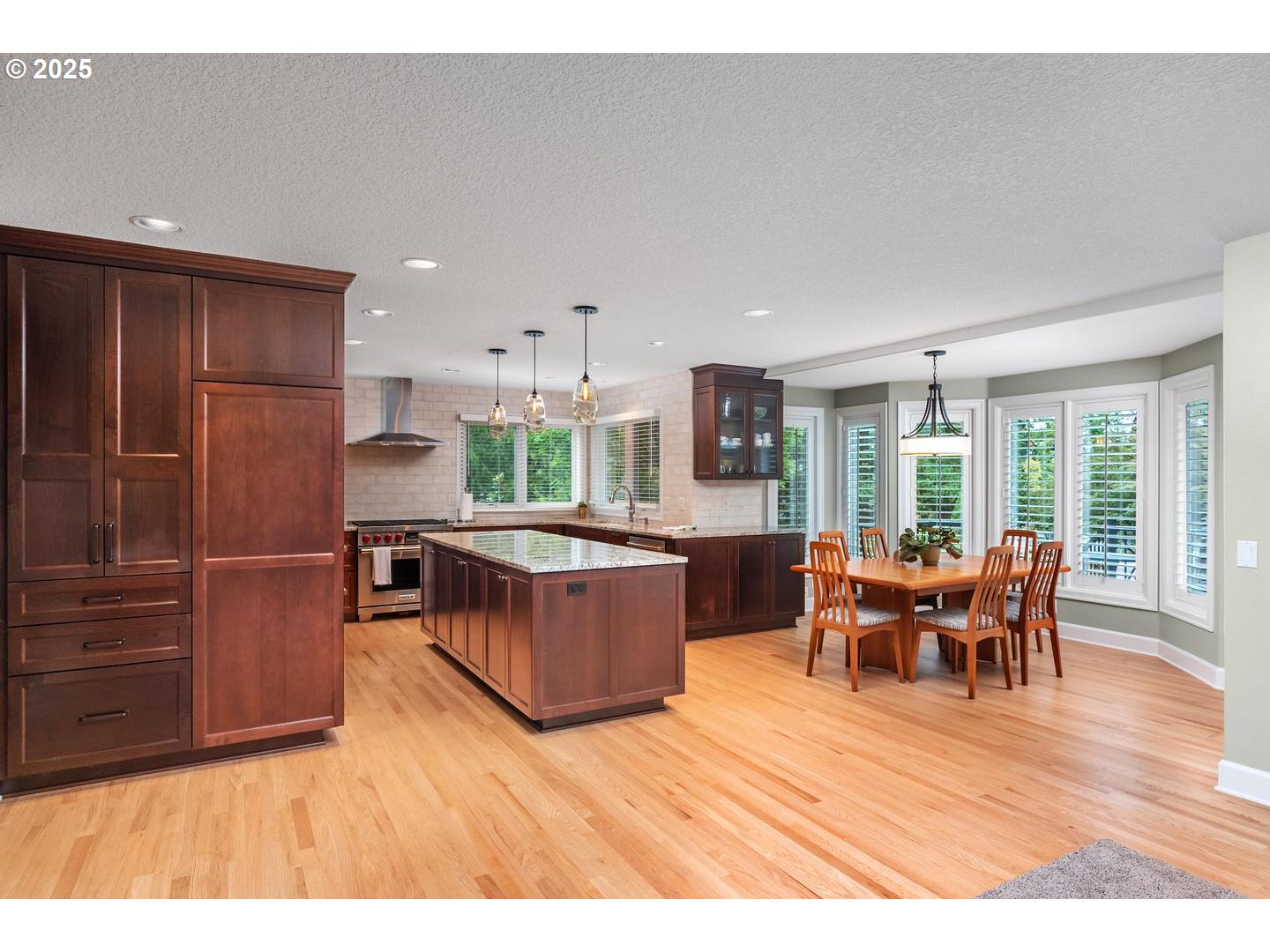 property viewer photo 11