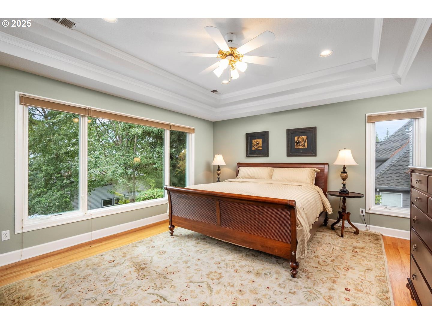 property viewer photo 24