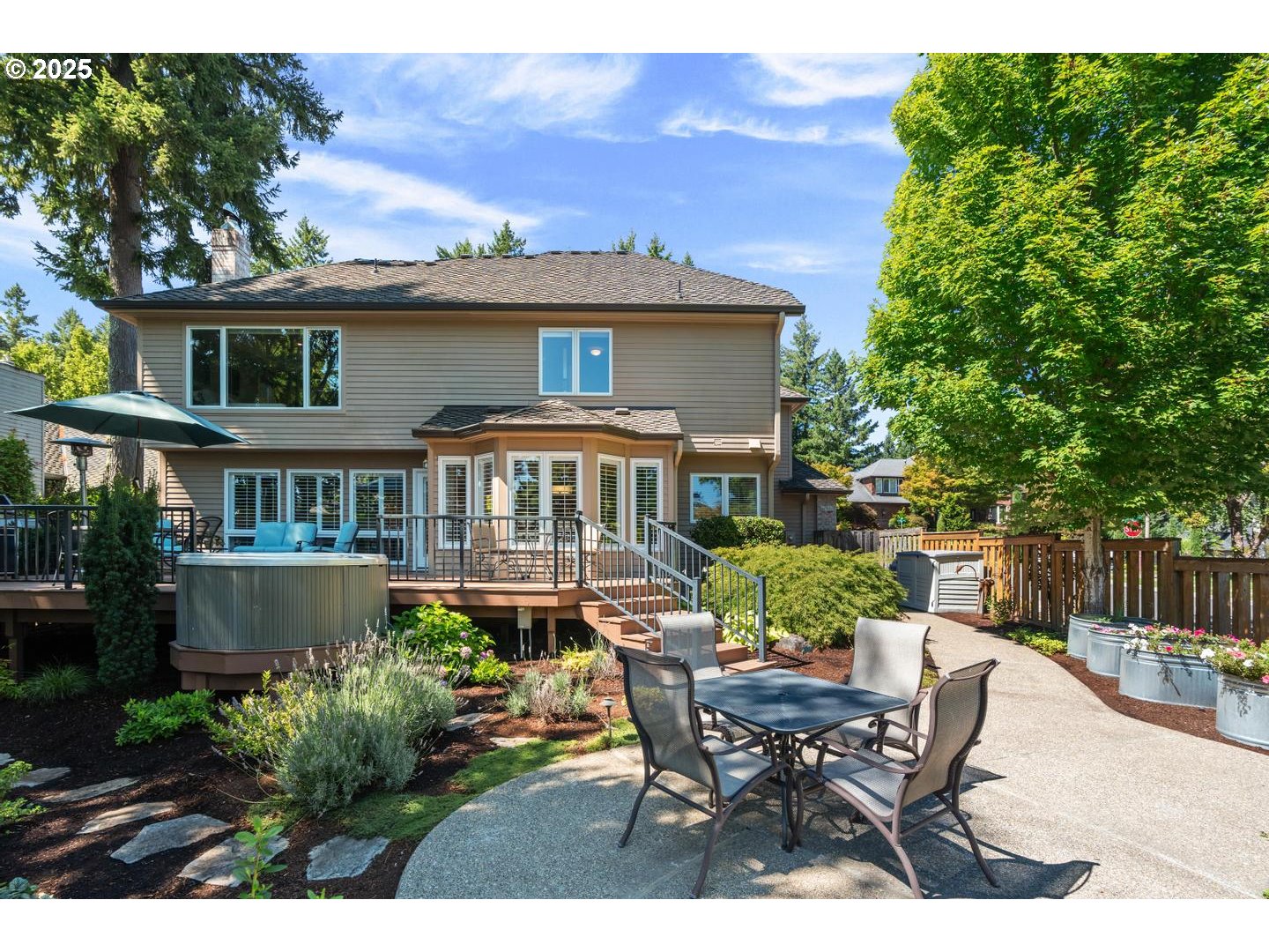 property viewer photo 38