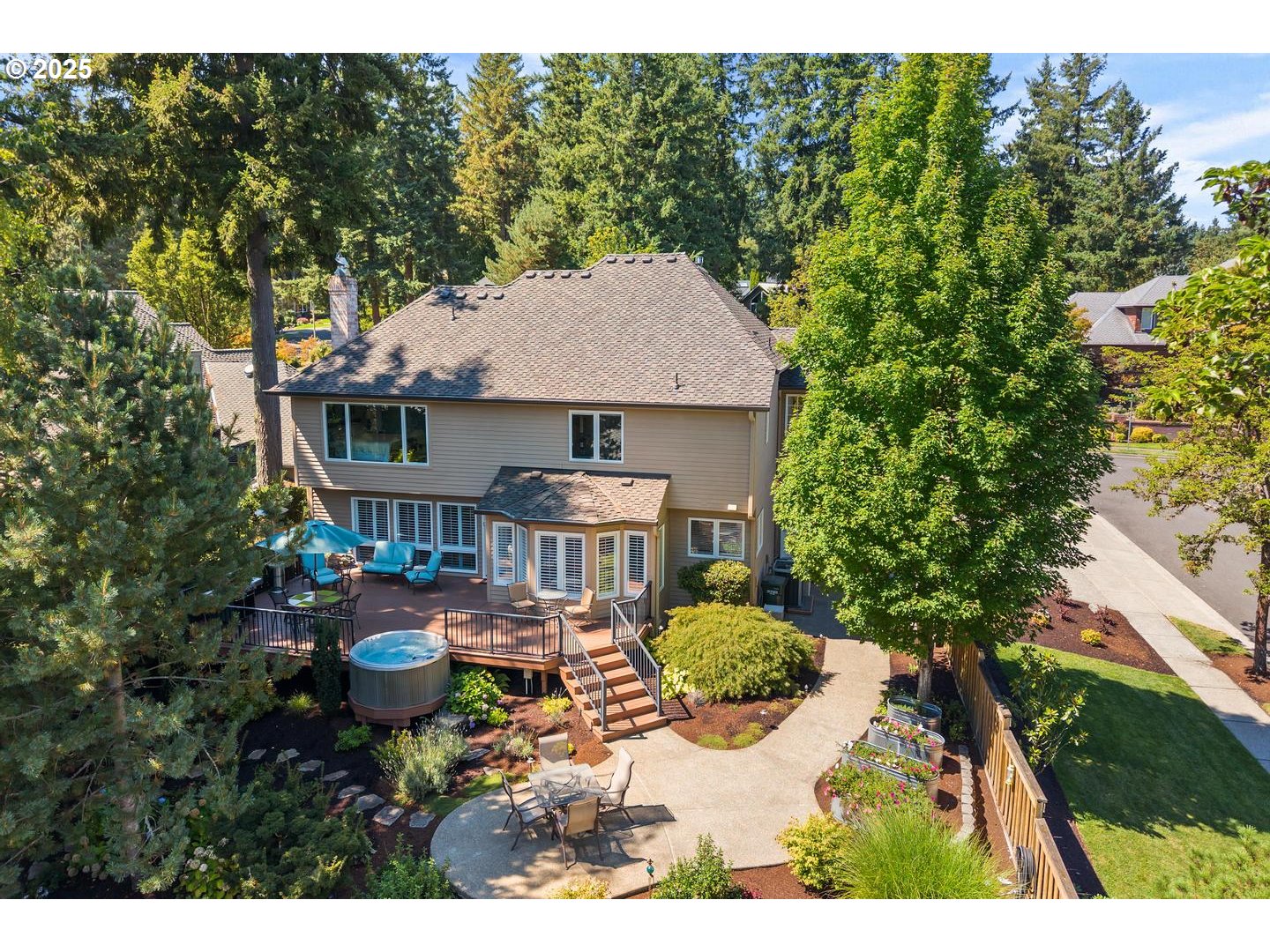 property viewer photo 4