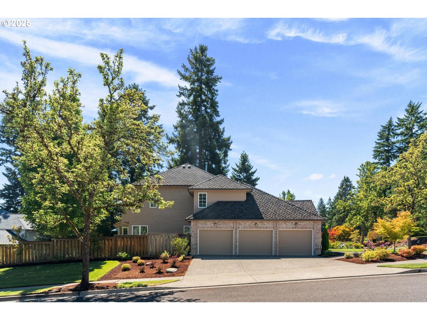 property viewer photo 41
