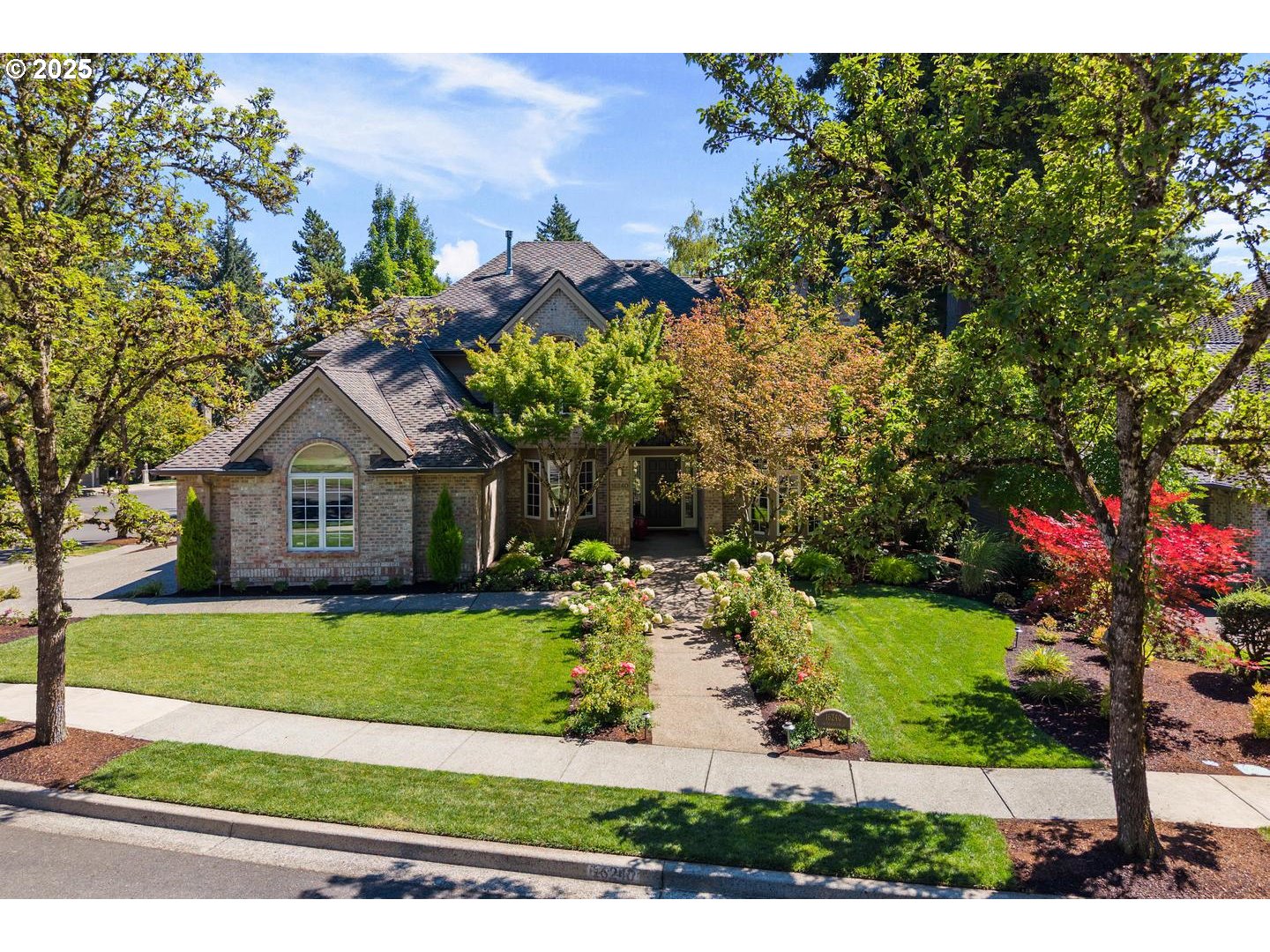 property viewer photo 5