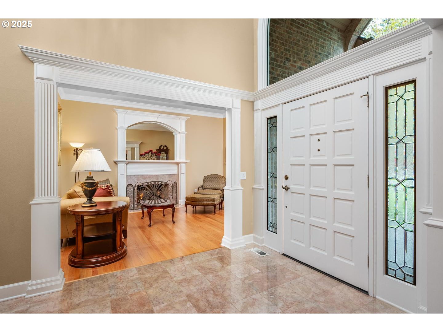 property viewer photo 7