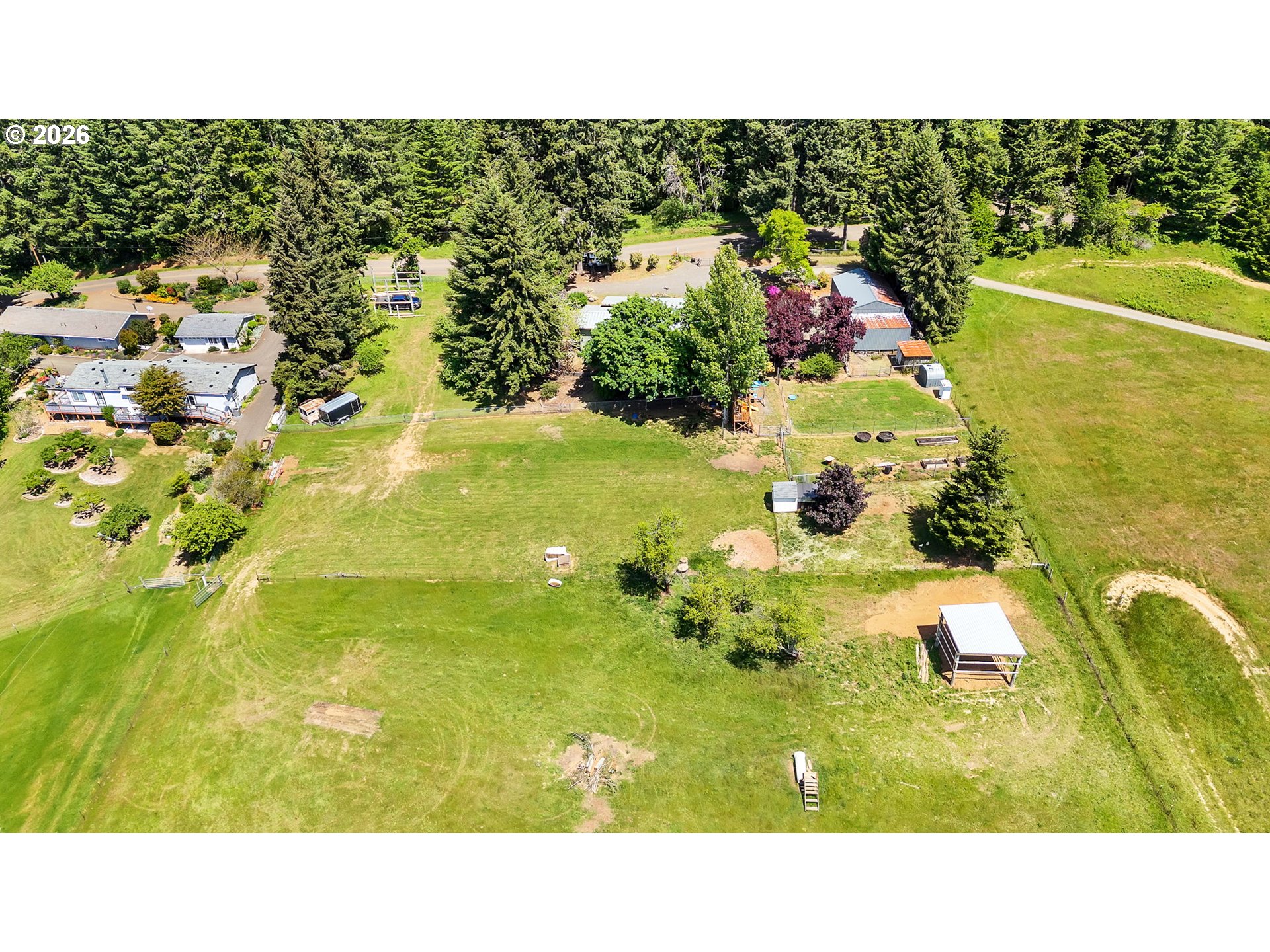 main property photo 45