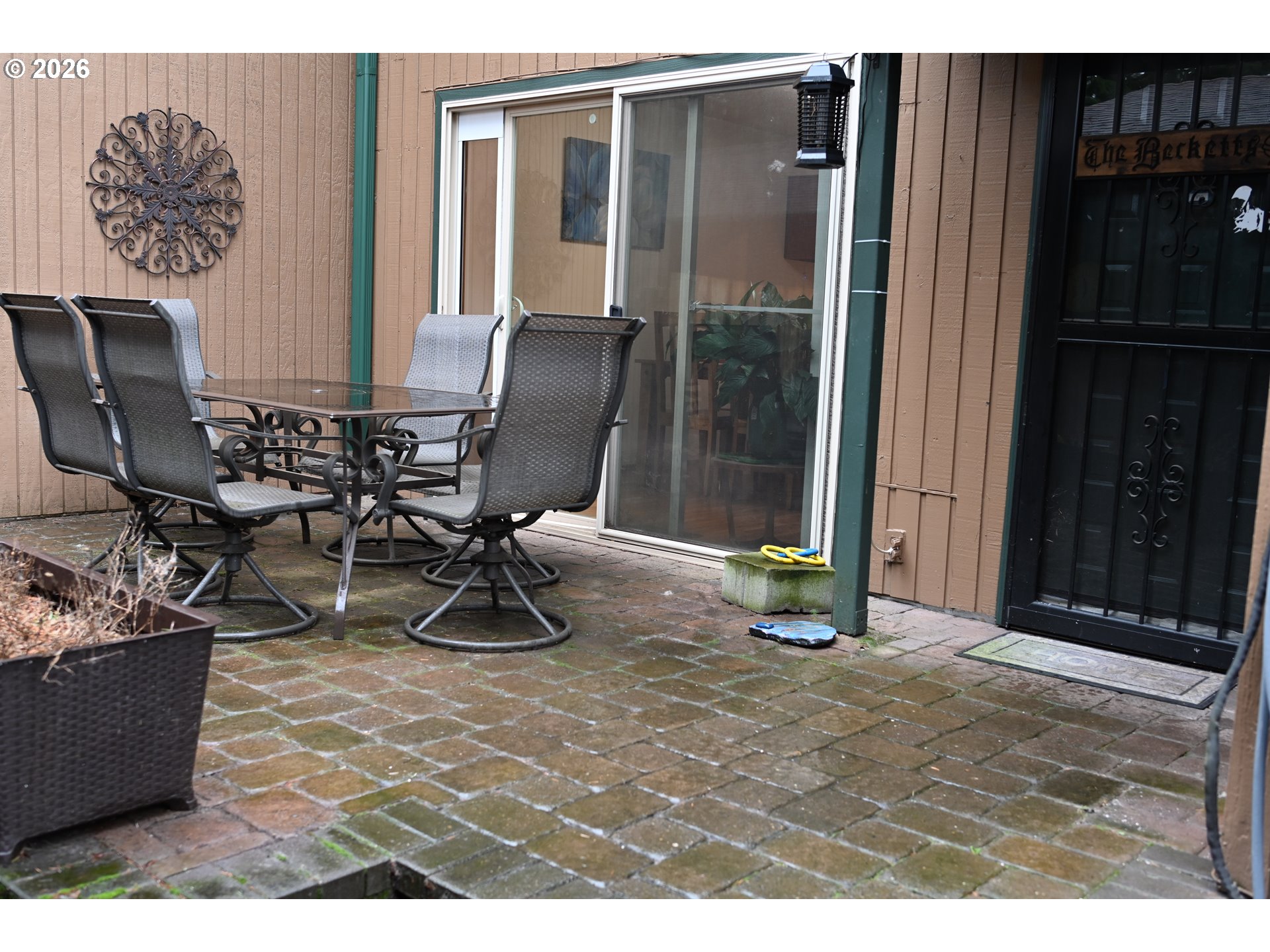 property viewer photo 1