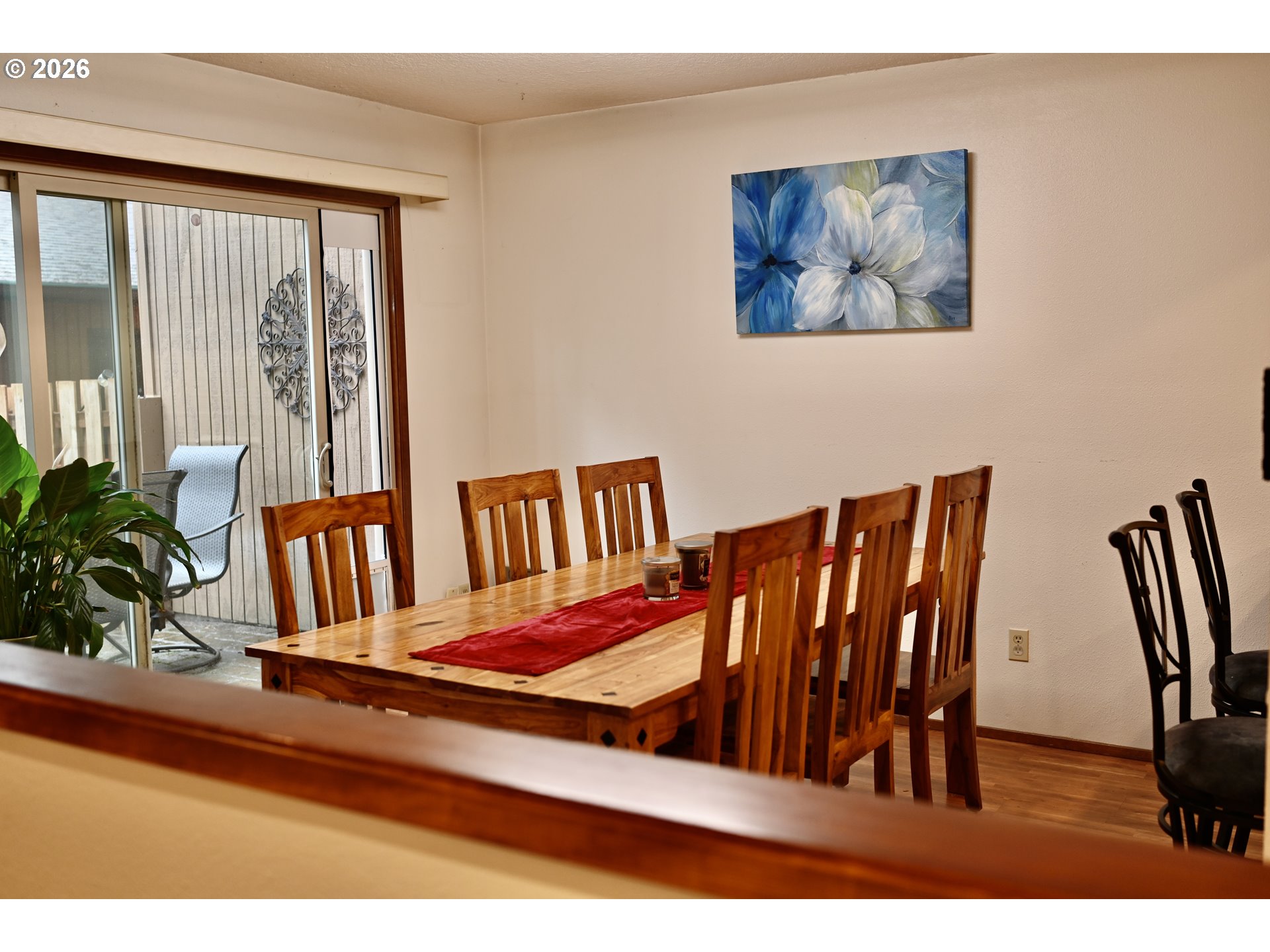 property viewer photo 10