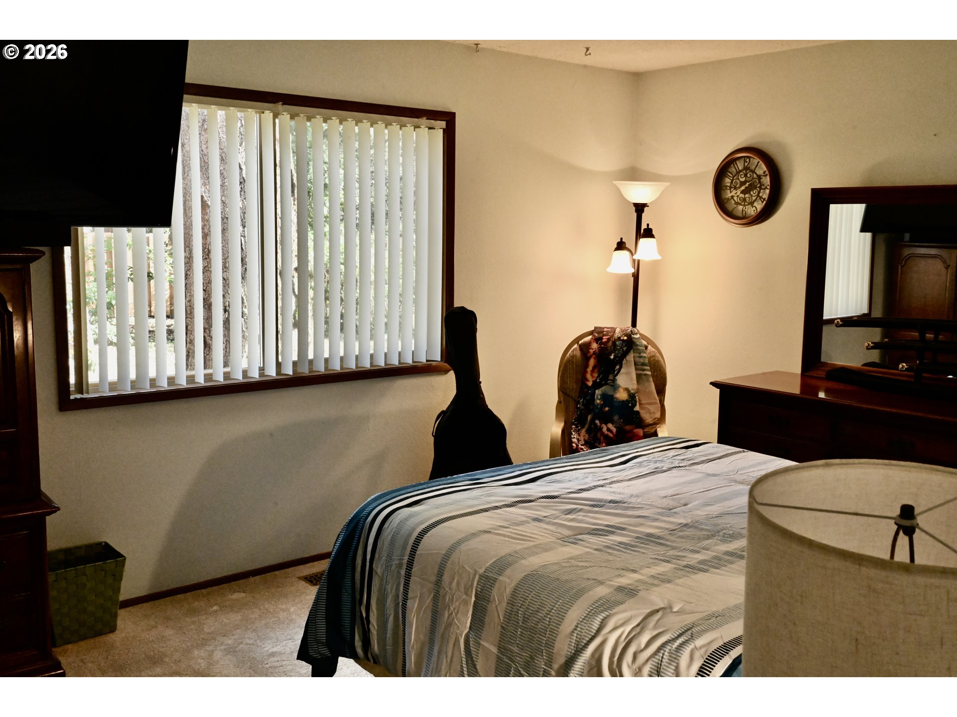 property viewer photo 16