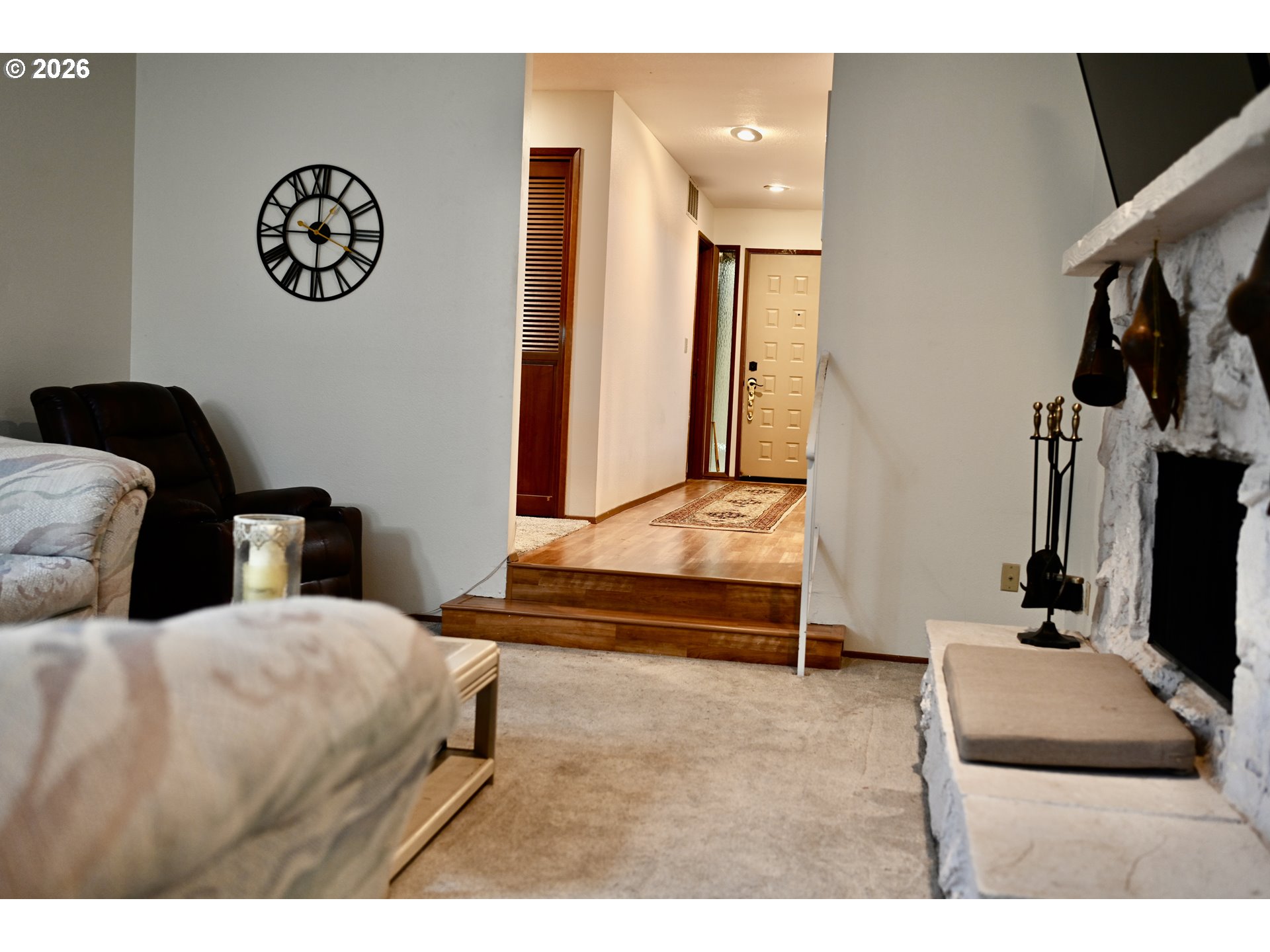 property viewer photo 3