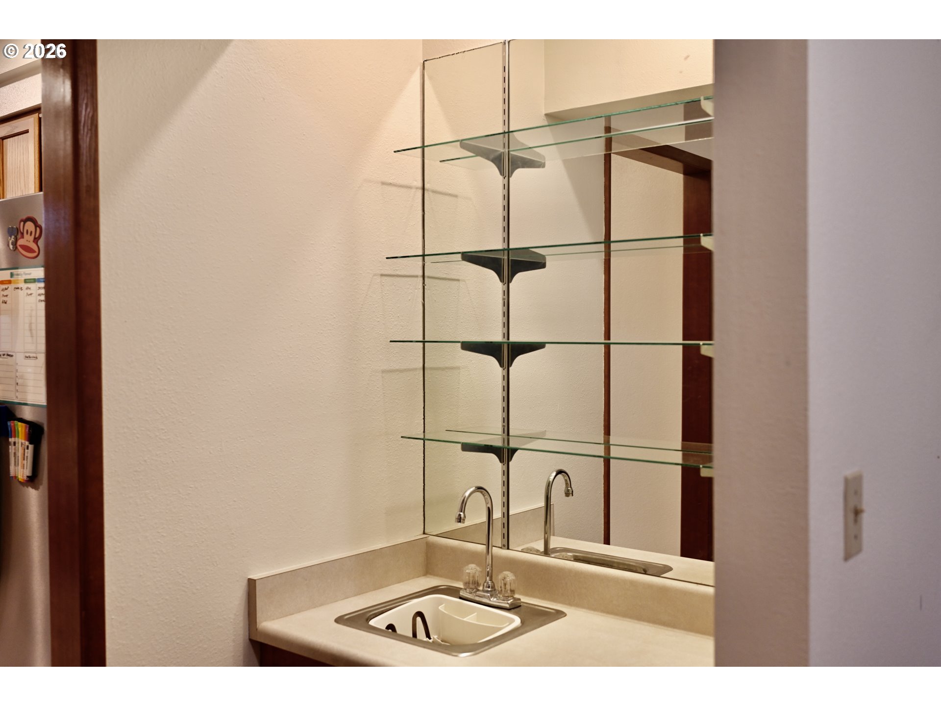 property viewer photo 6