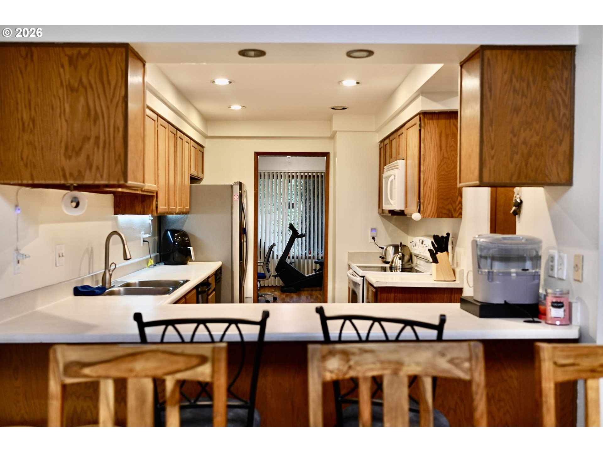 property viewer photo 9