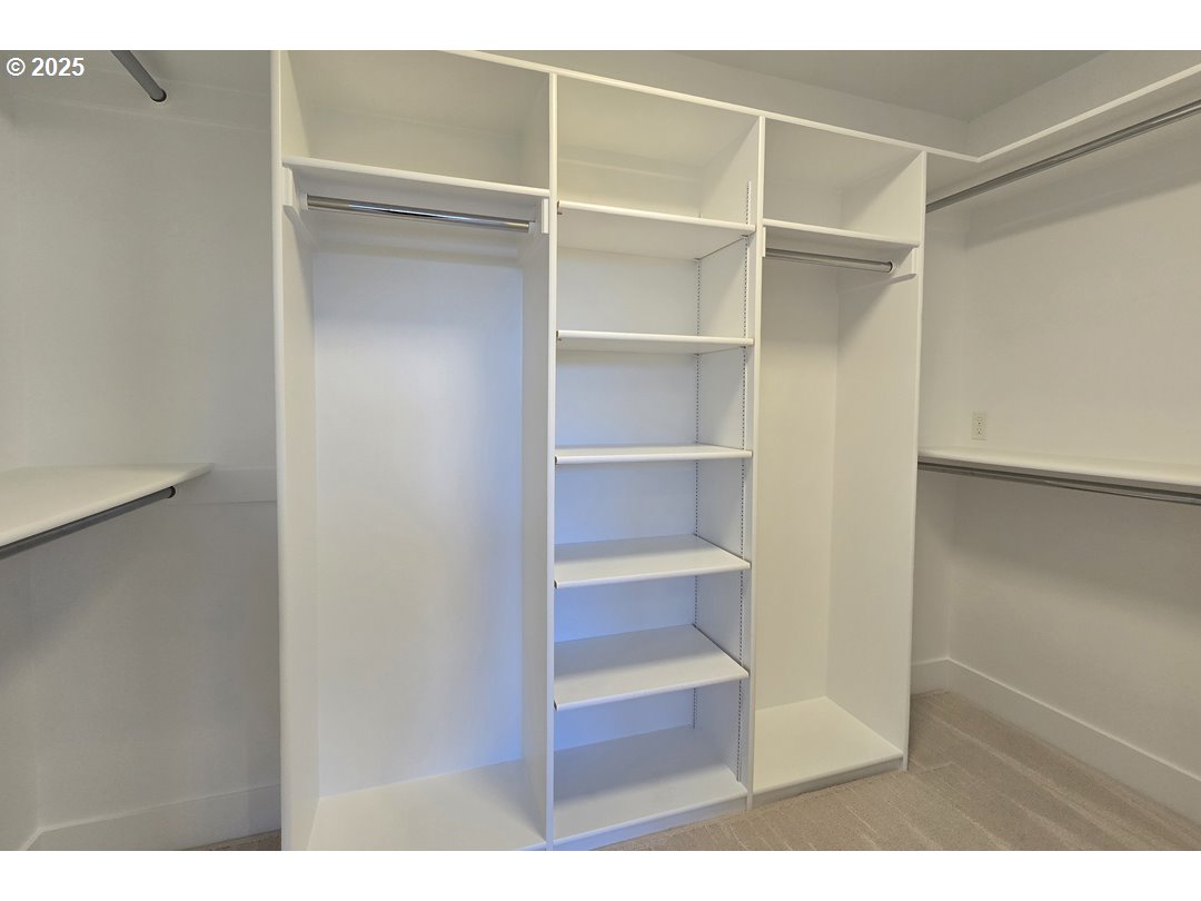 property viewer photo 29