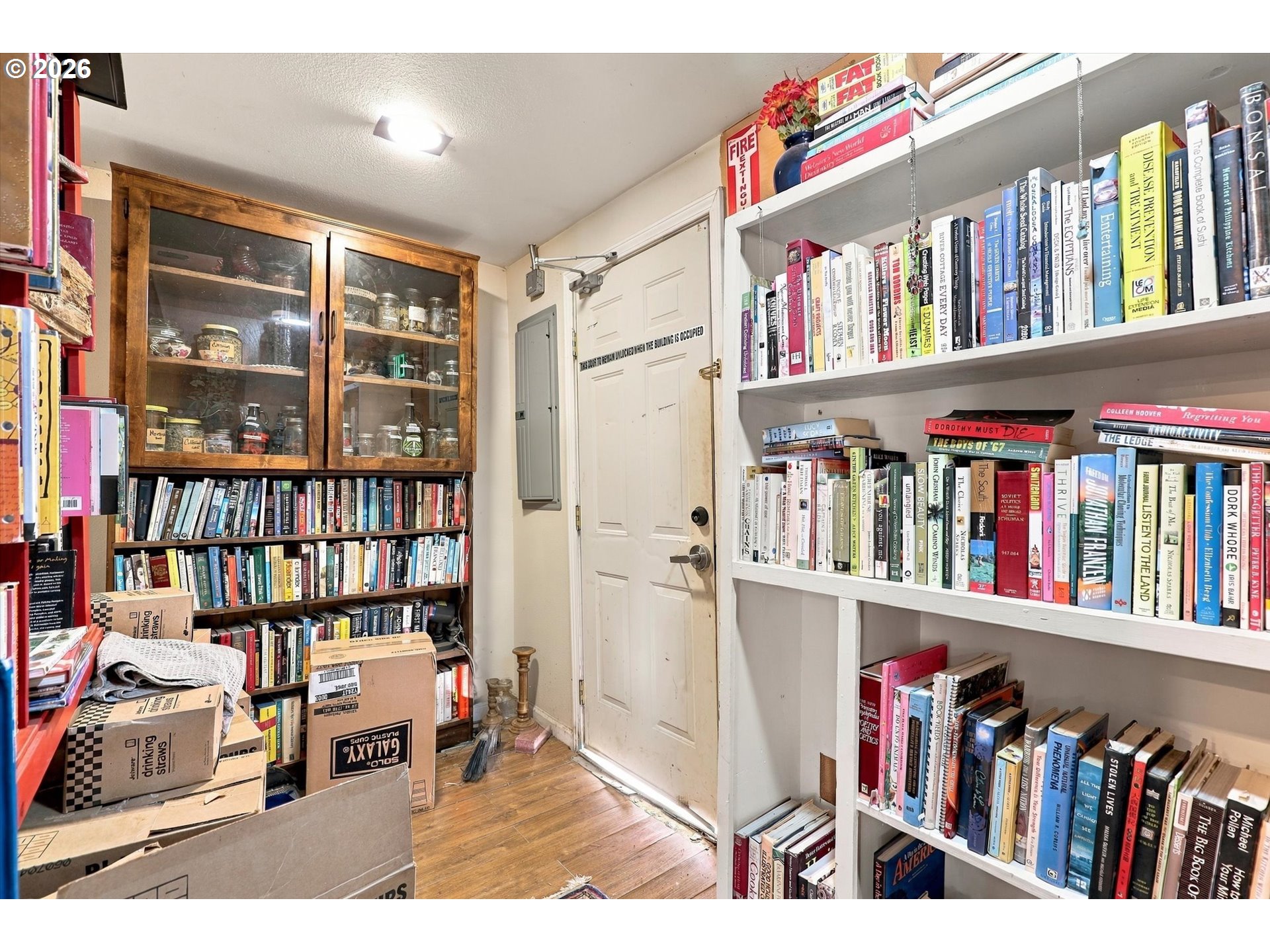 main property photo 29