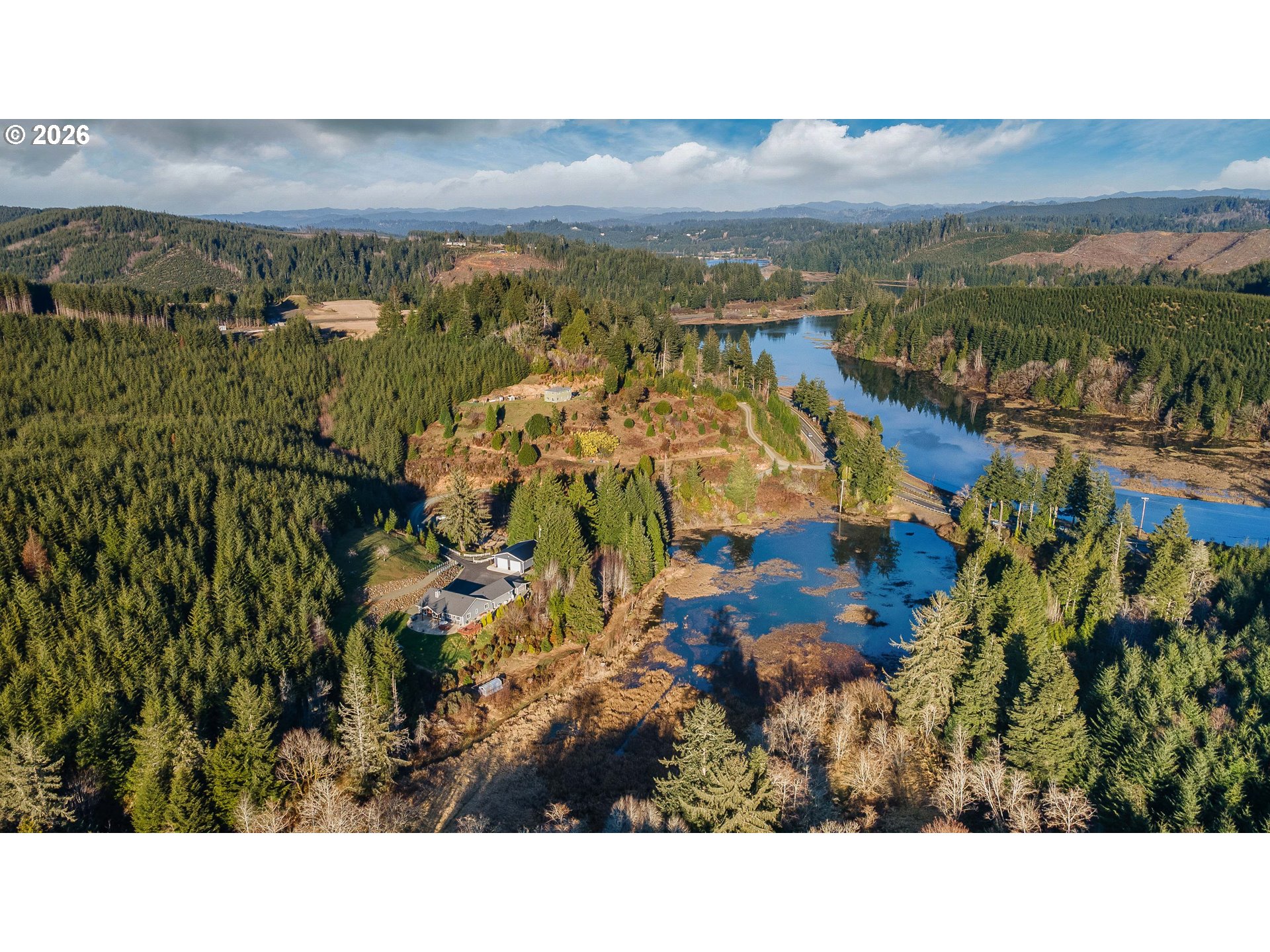 main property photo 37