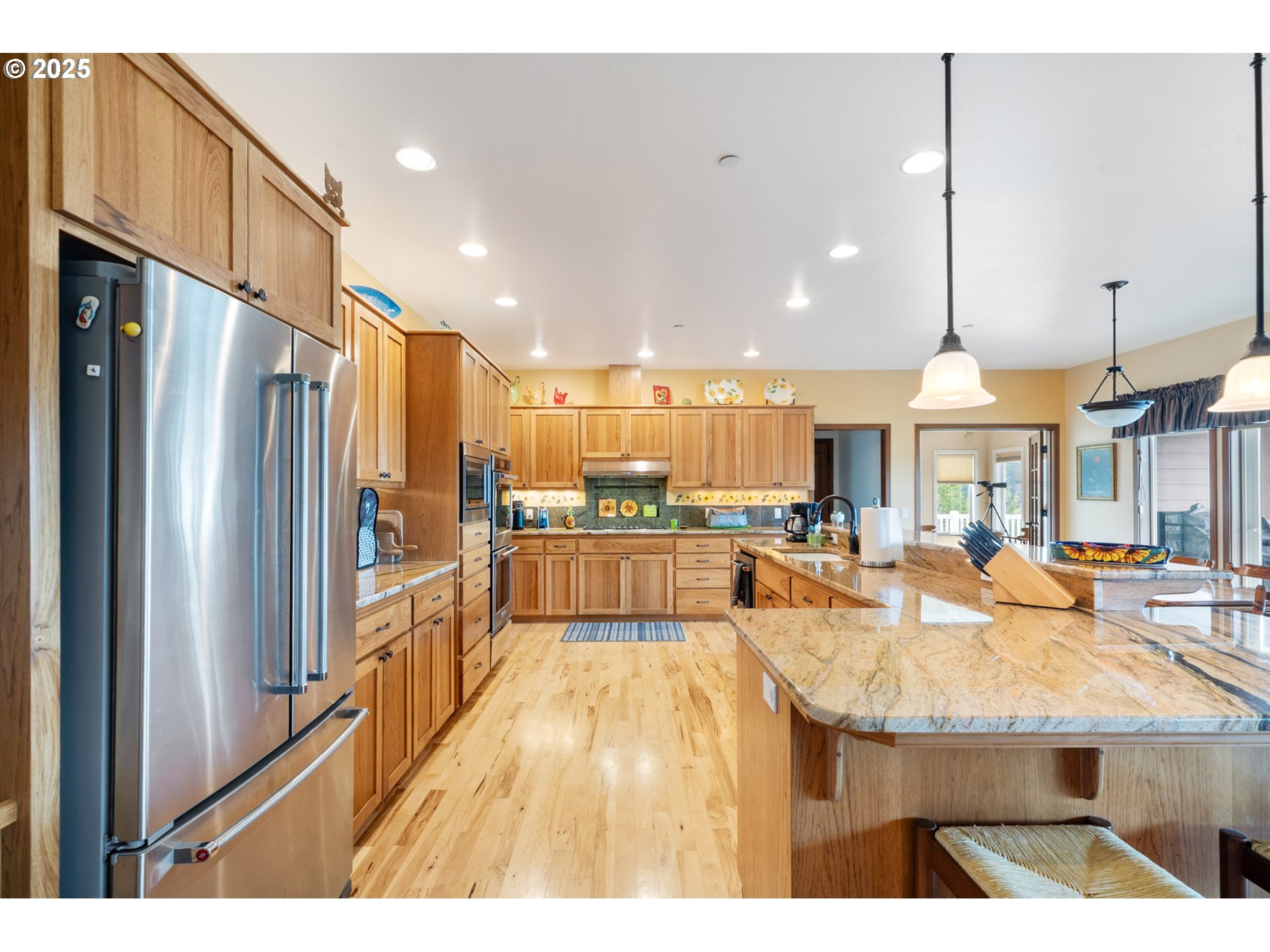 main property photo 10