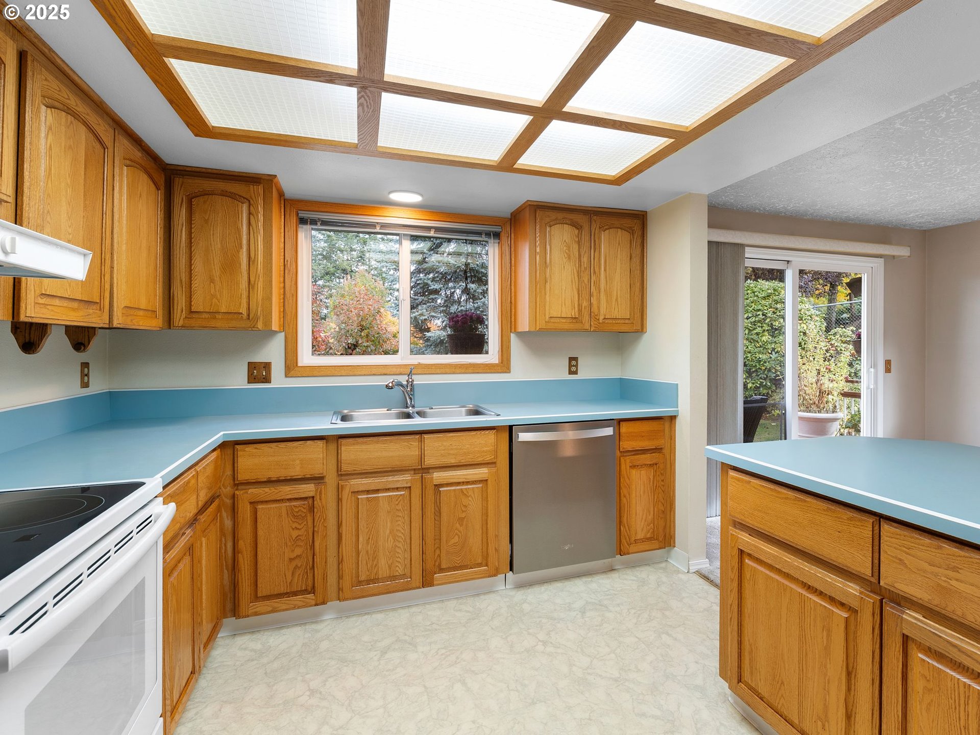 property viewer photo 13