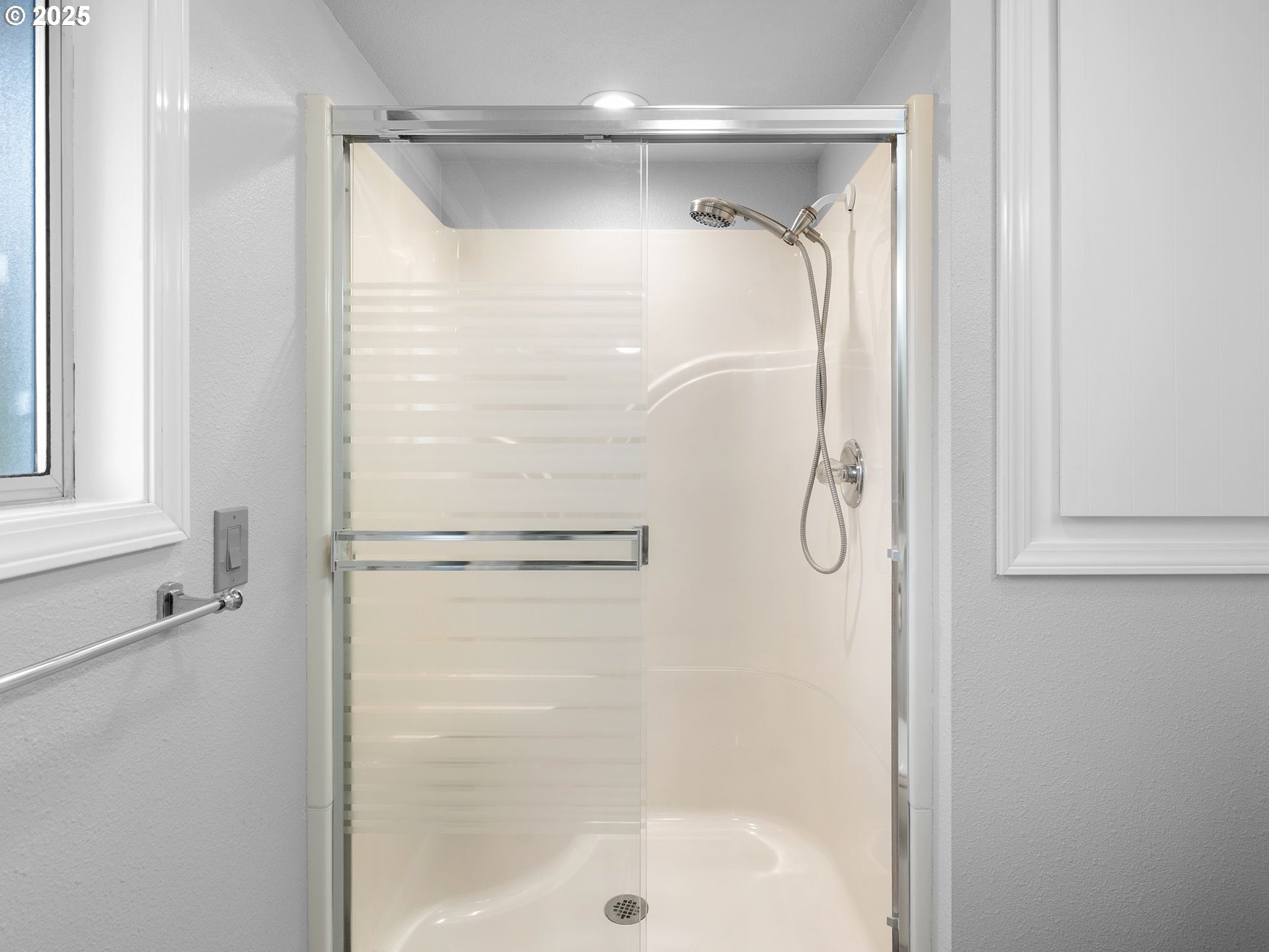 property viewer photo 21