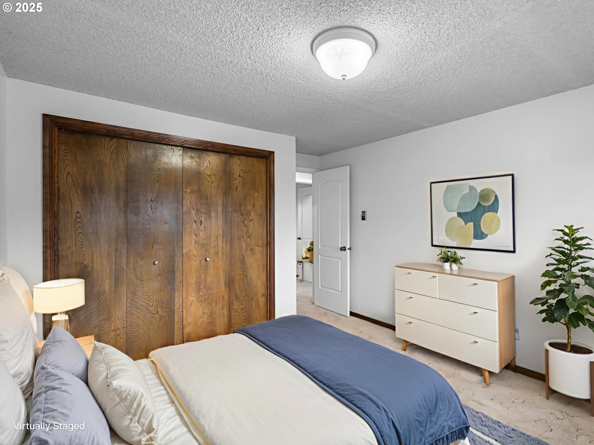 property viewer photo 23