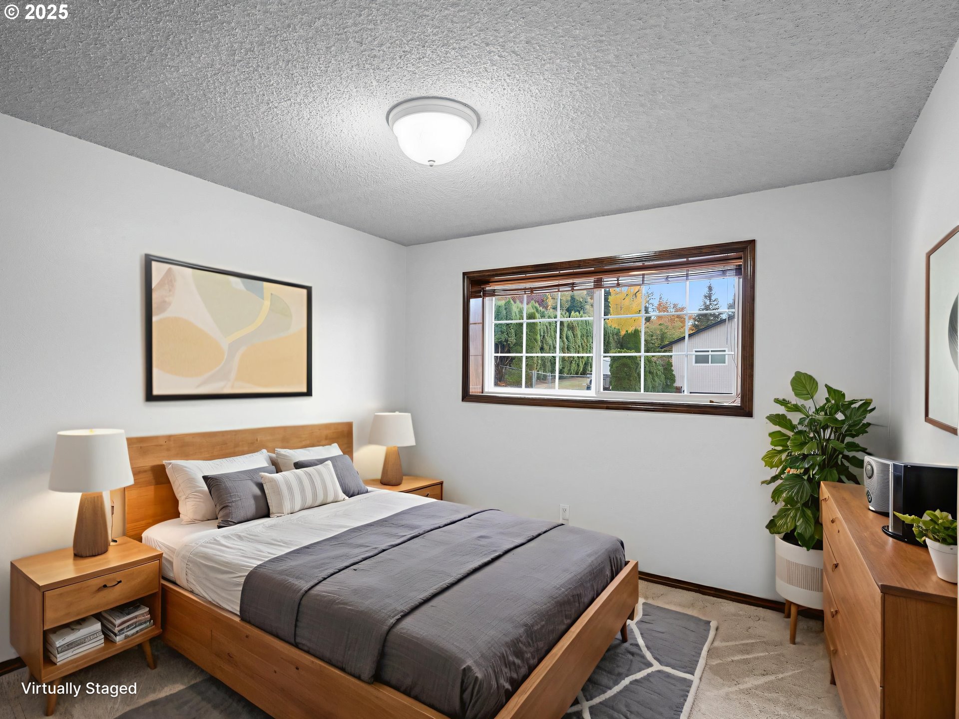 property viewer photo 26
