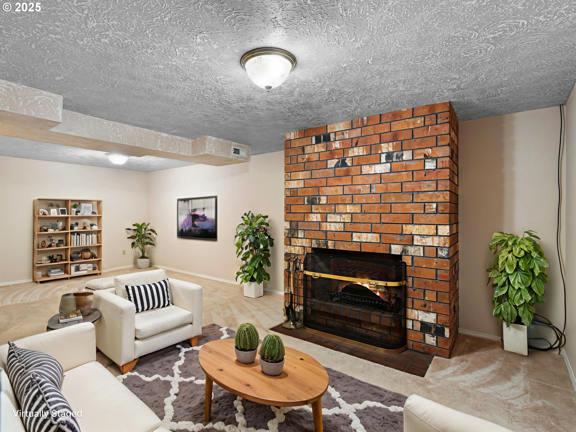 property viewer photo 30