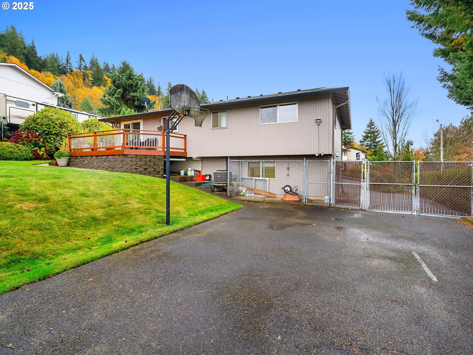 property viewer photo 41