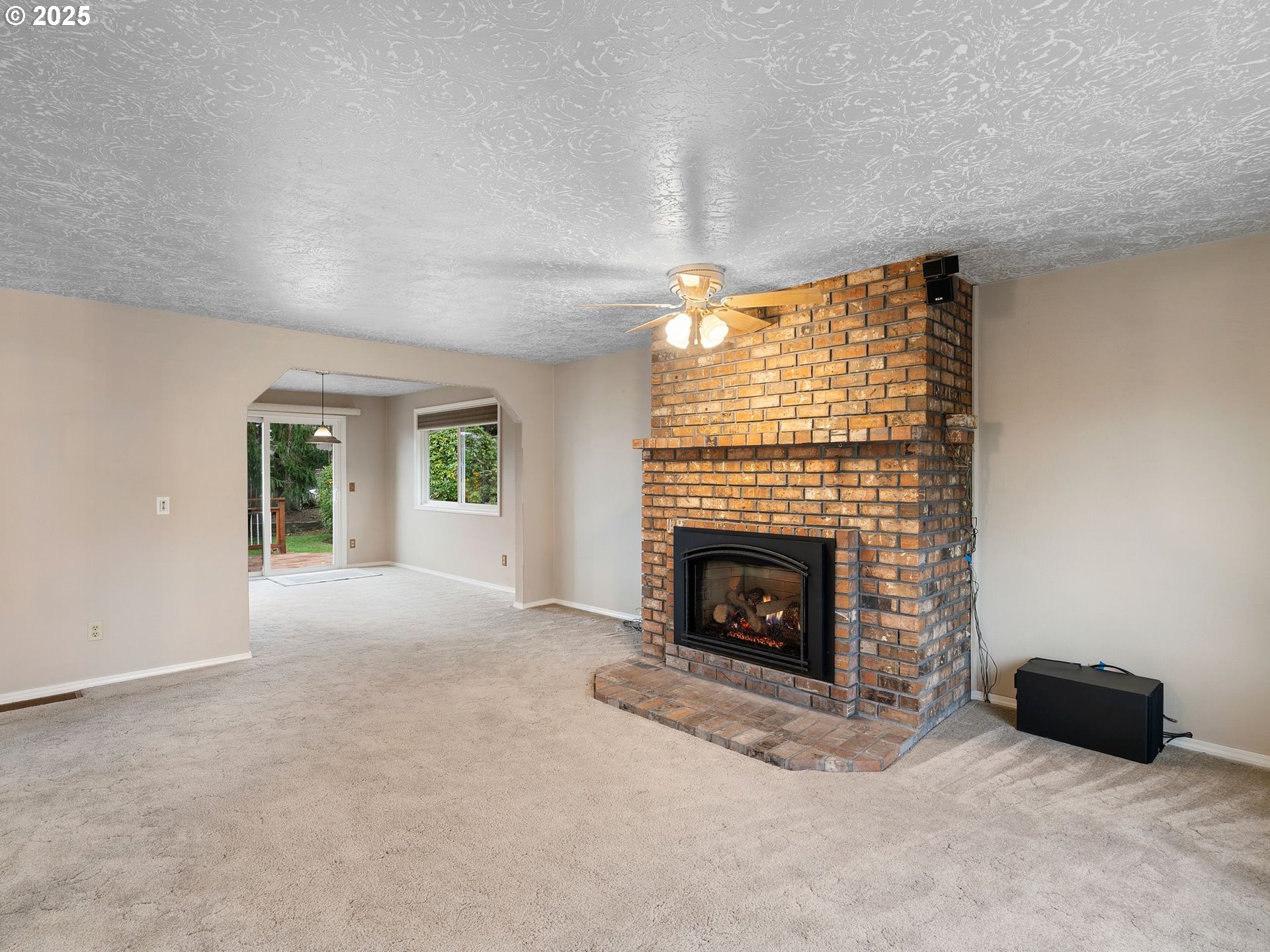 property viewer photo 8